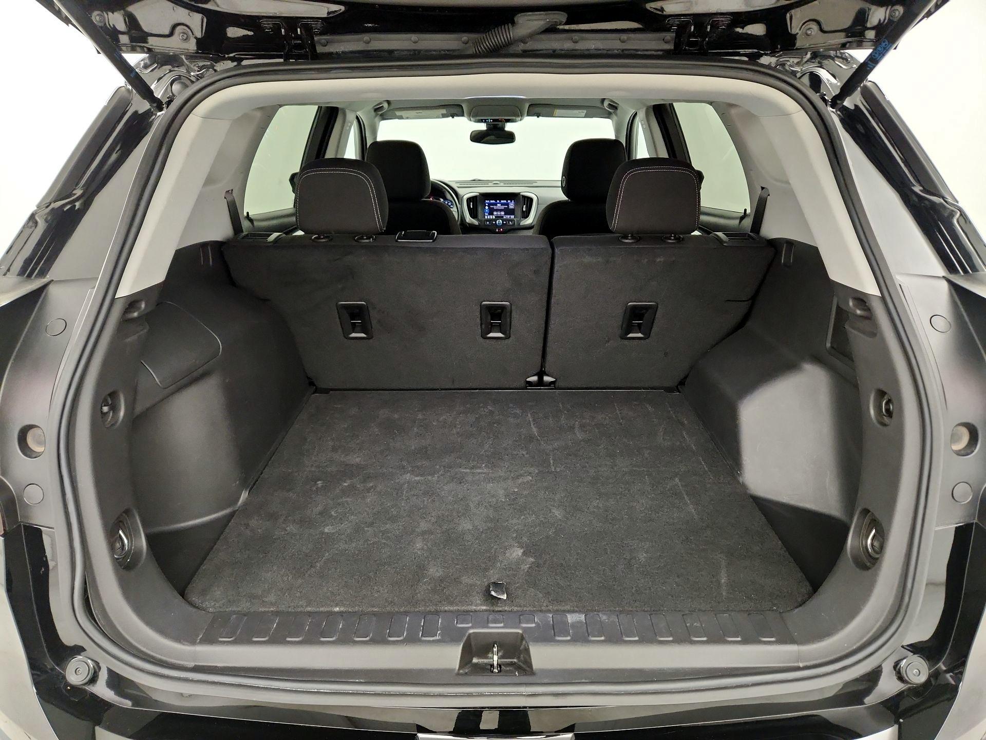 Thumbnail: 2024 GMC Terrain - 18