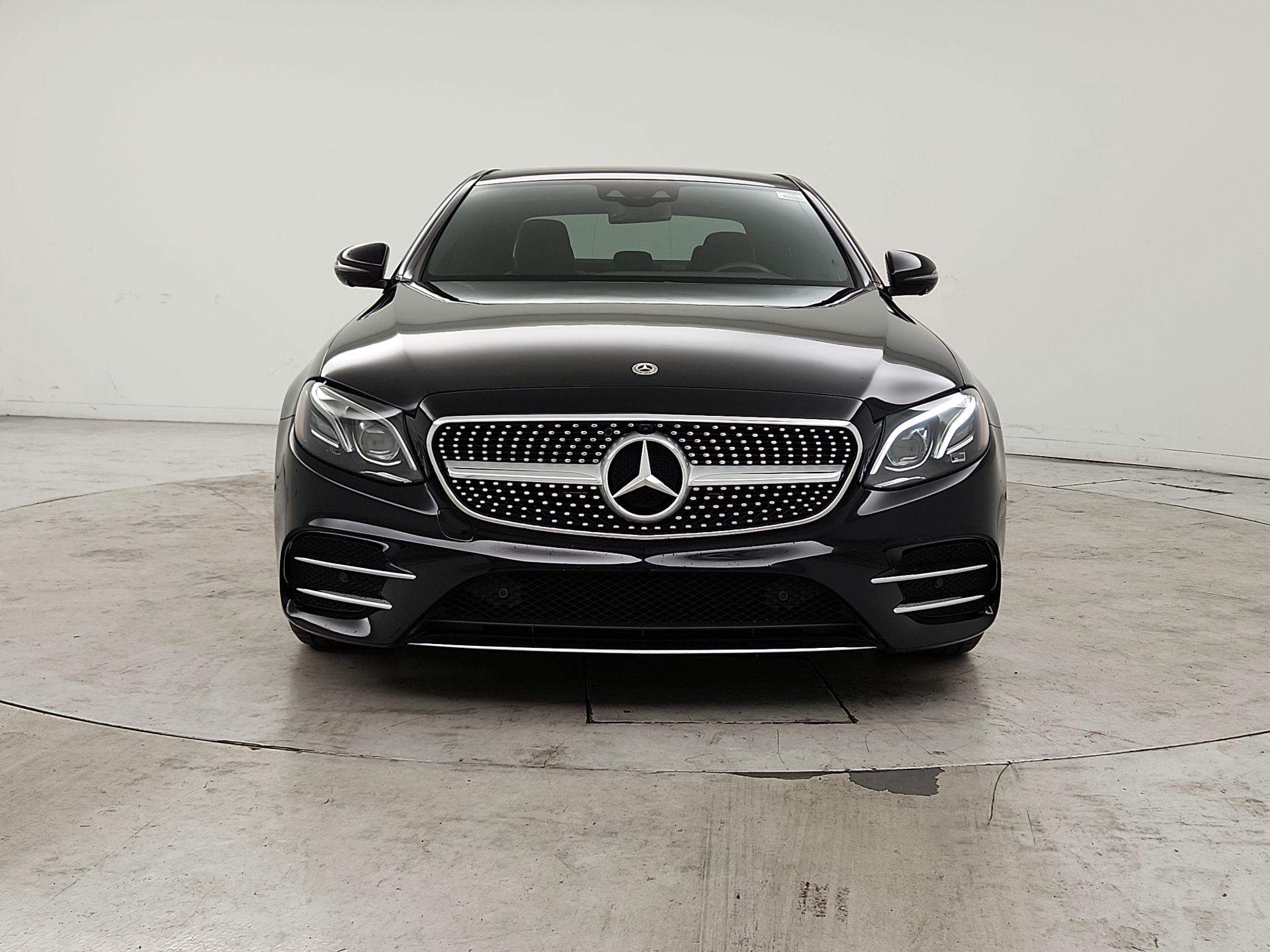 Thumbnail: 2019 Mercedes-Benz E-Class - 2