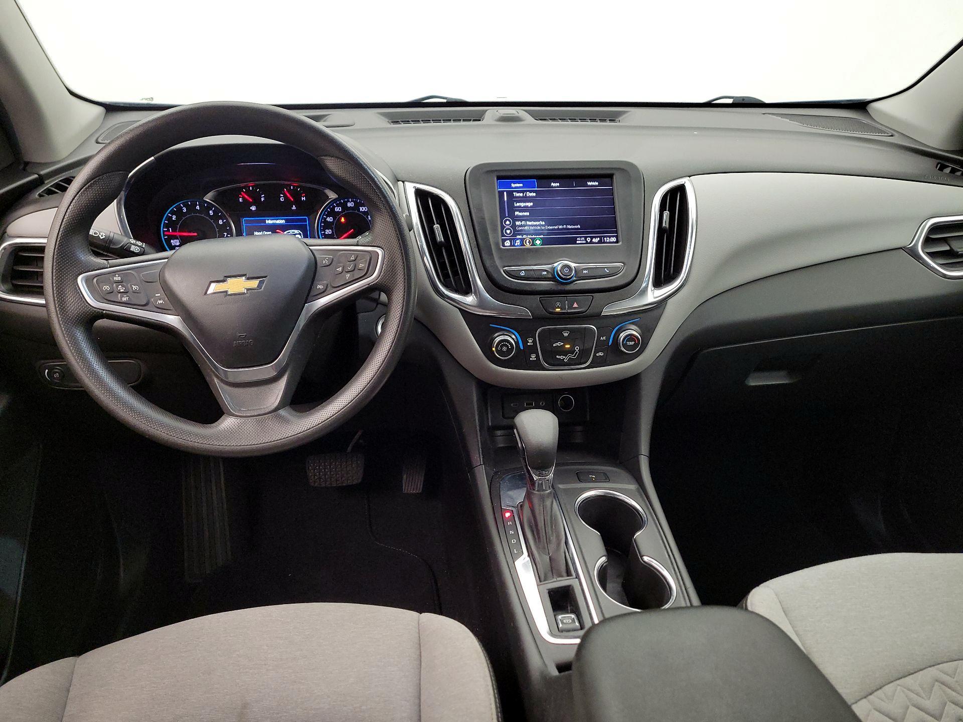 Thumbnail: 2022 Chevrolet Equinox - 9