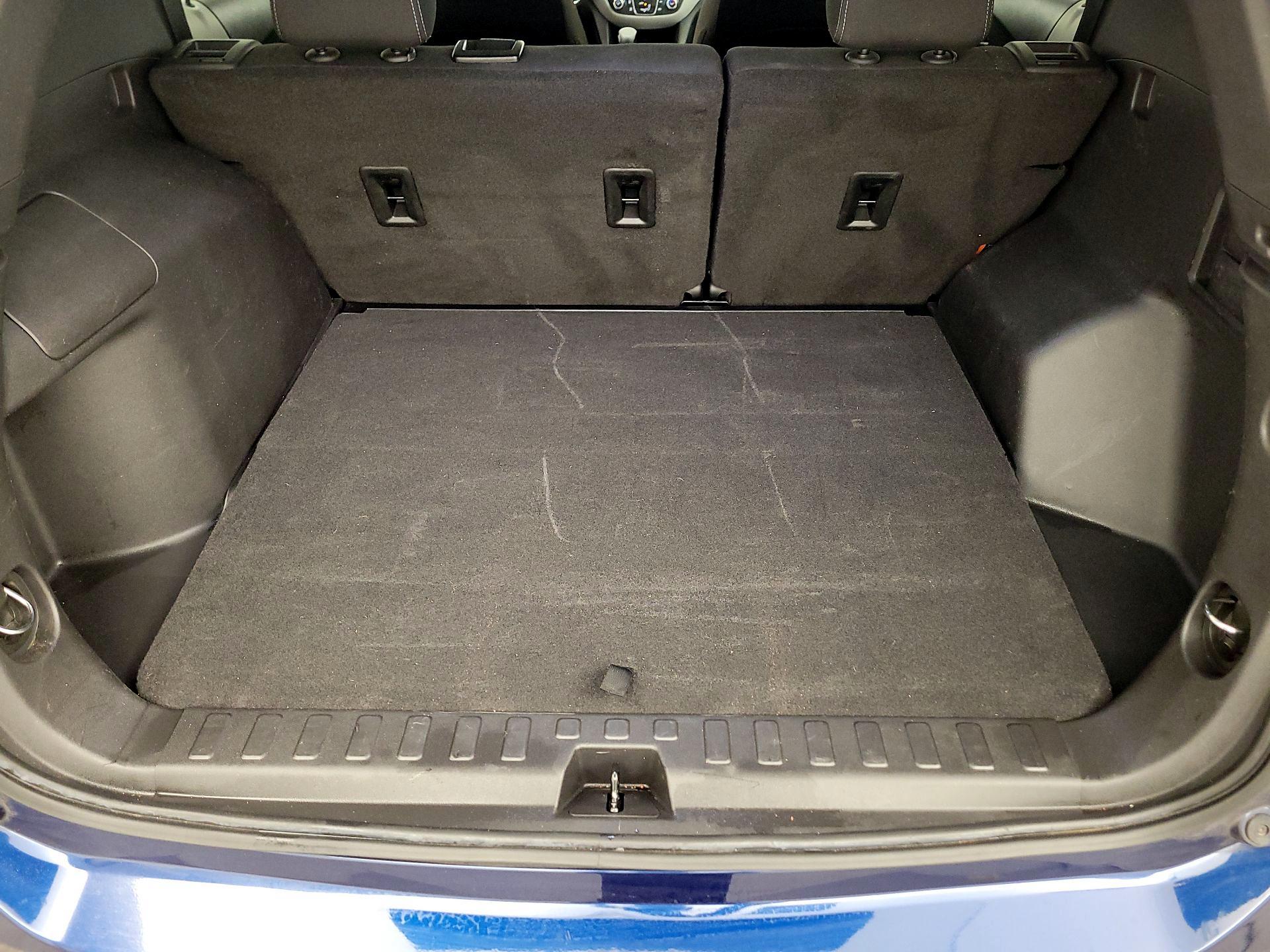 Thumbnail: 2022 Chevrolet Equinox - 16