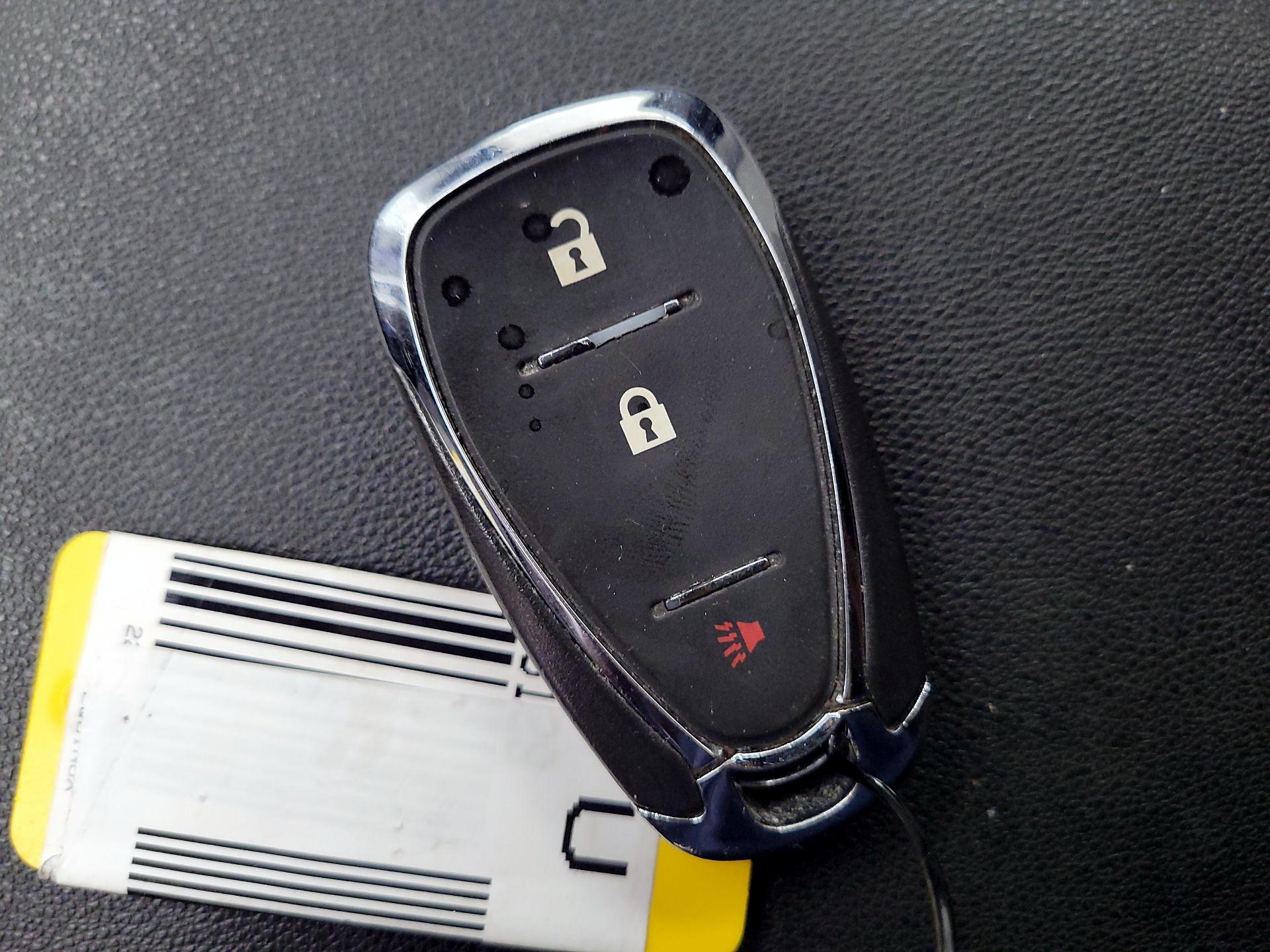 Thumbnail: 2022 Chevrolet Equinox - 18