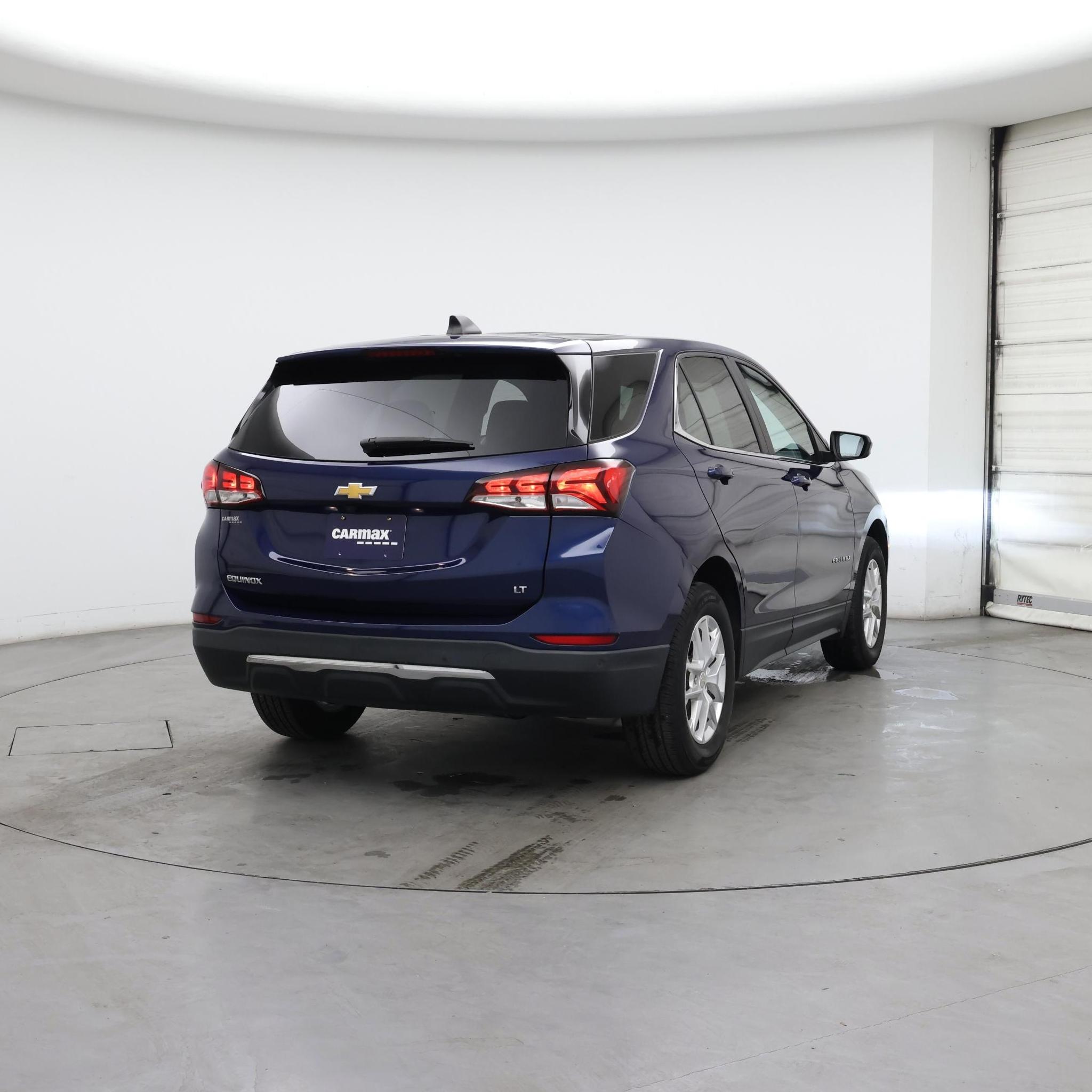 Thumbnail: 2022 Chevrolet Equinox - 8