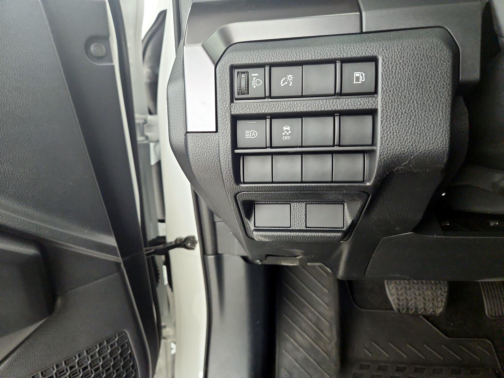 Thumbnail: 2025 Toyota 4Runner - 11