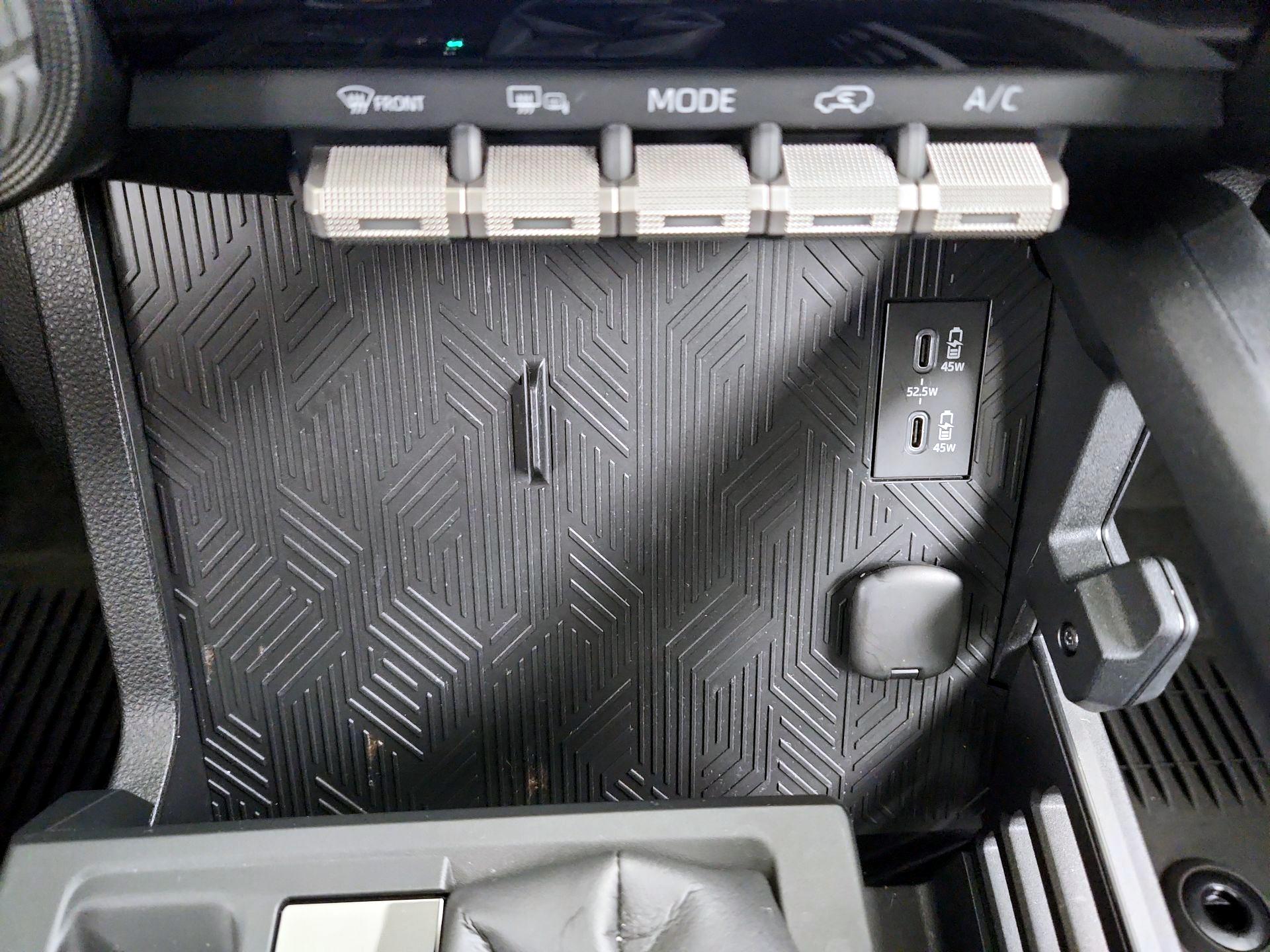 Thumbnail: 2025 Toyota 4Runner - 16