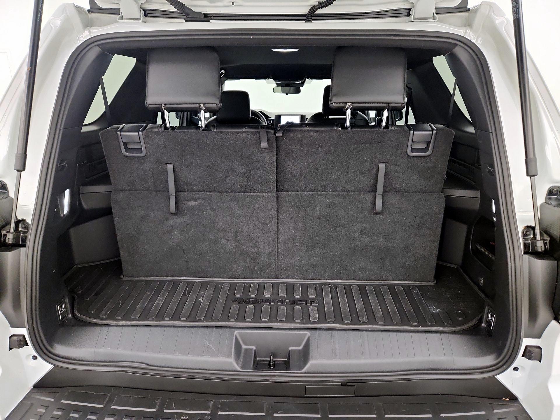 Thumbnail: 2025 Toyota 4Runner - 19