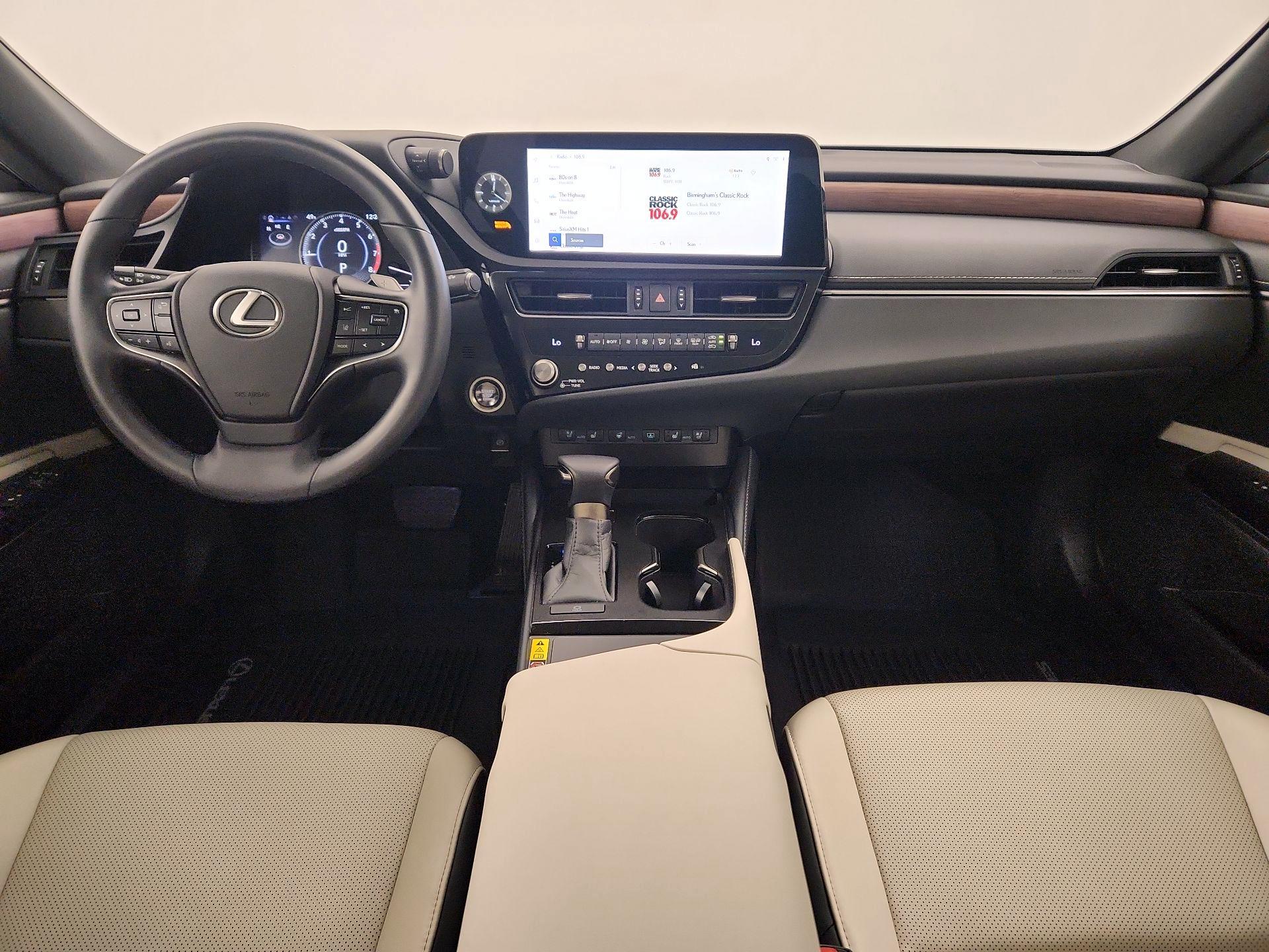 Thumbnail: 2025 Lexus ES - 8