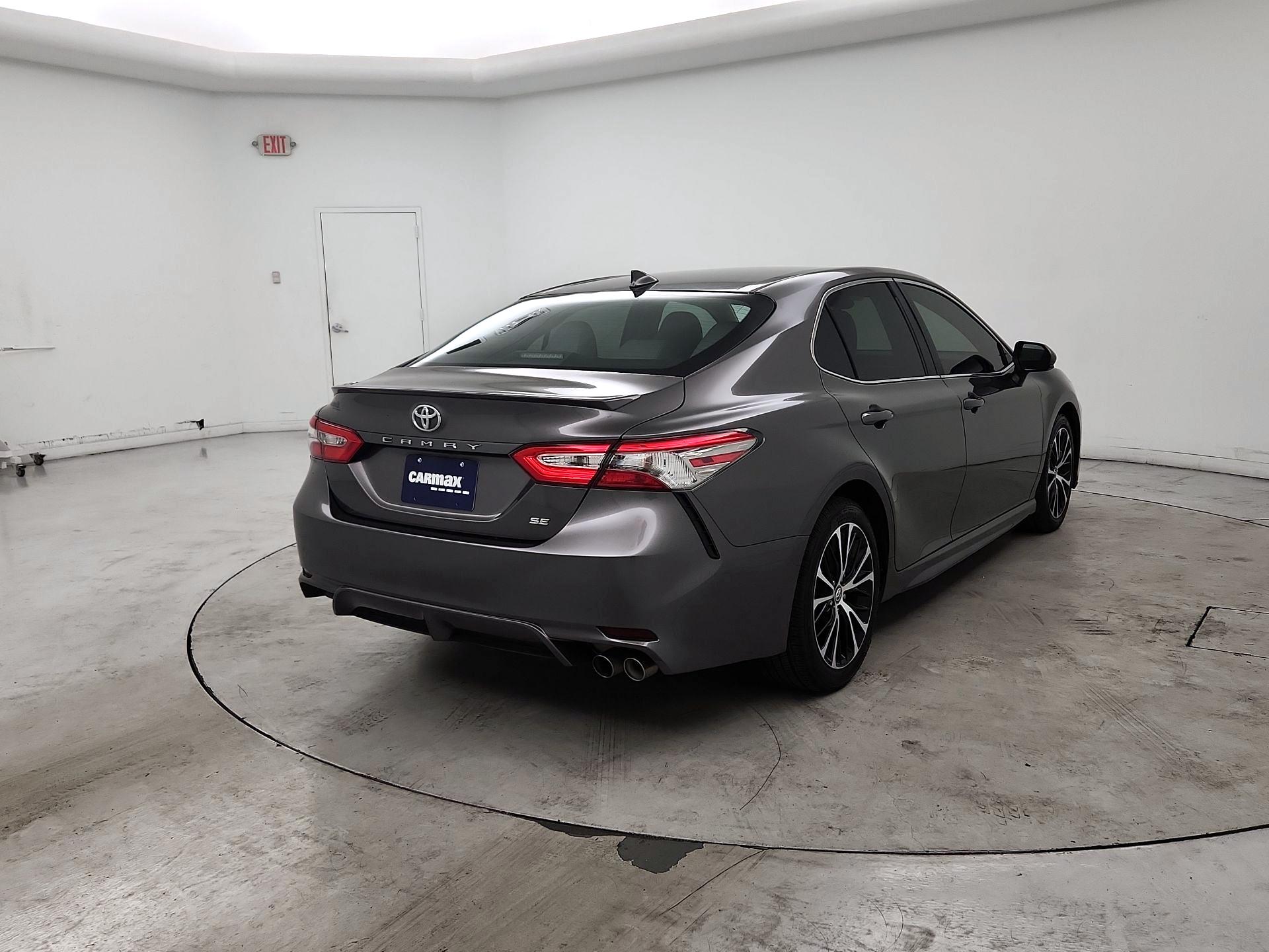 Thumbnail: 2019 Toyota Camry - 5