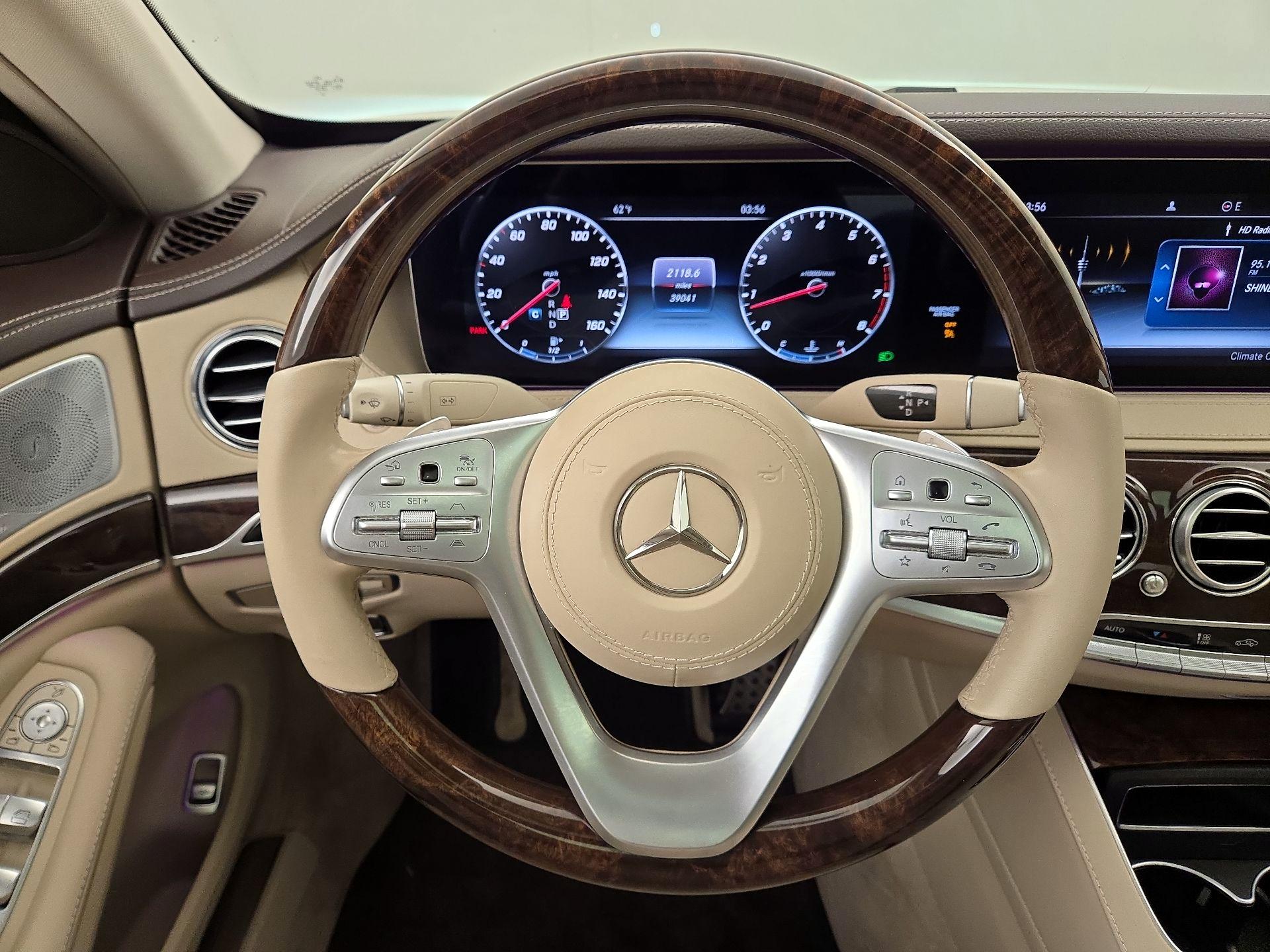 Thumbnail: 2019 Mercedes-Benz S-Class - 10