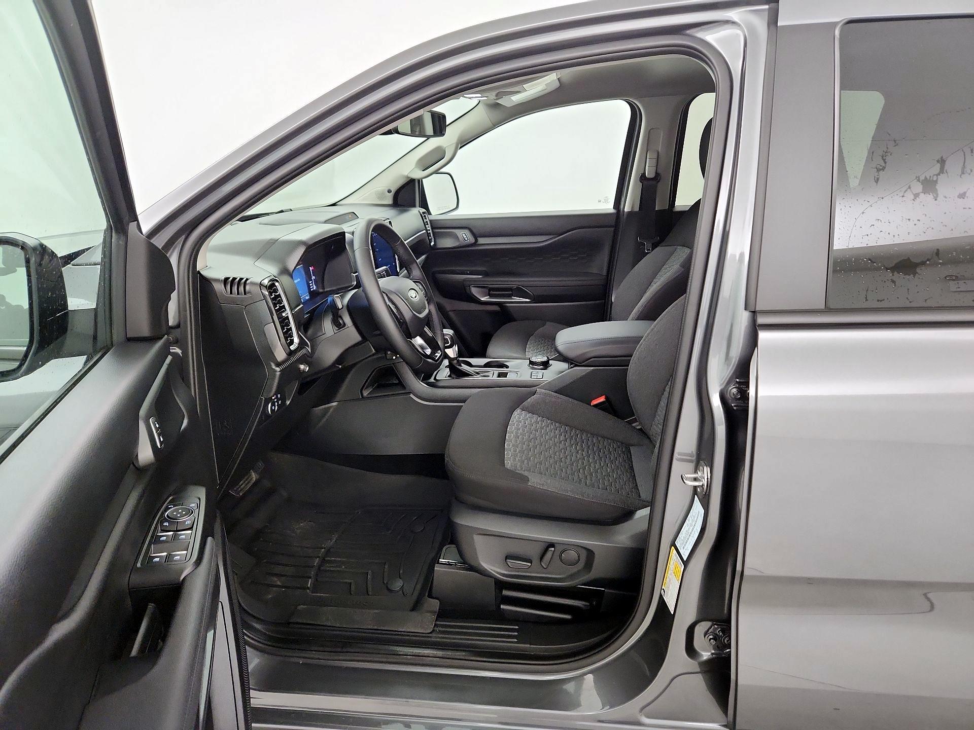 Thumbnail: 2025 Ford Ranger - 9