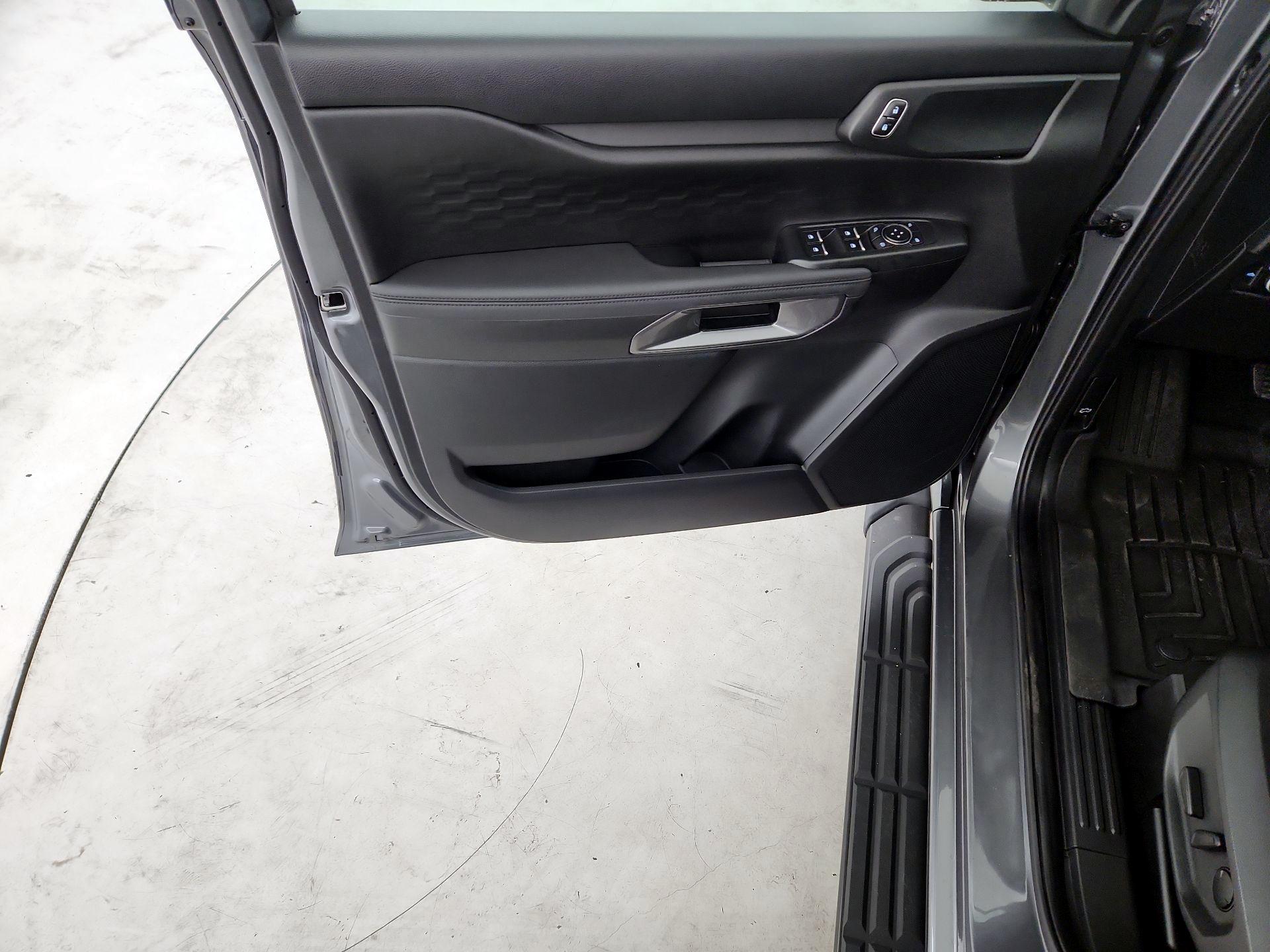 Thumbnail: 2025 Ford Ranger - 10