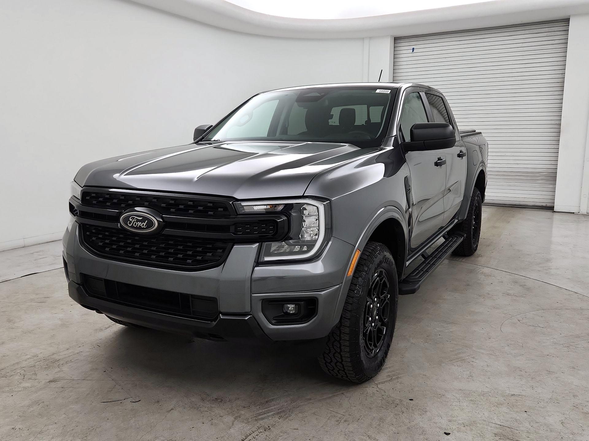 Thumbnail: 2025 Ford Ranger - 3