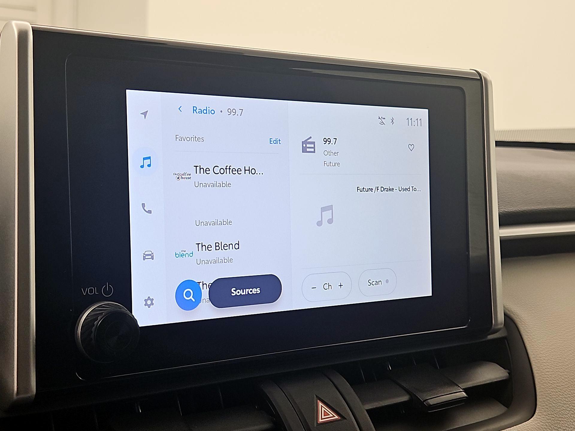 Thumbnail: 2025 Toyota RAV4 - 15