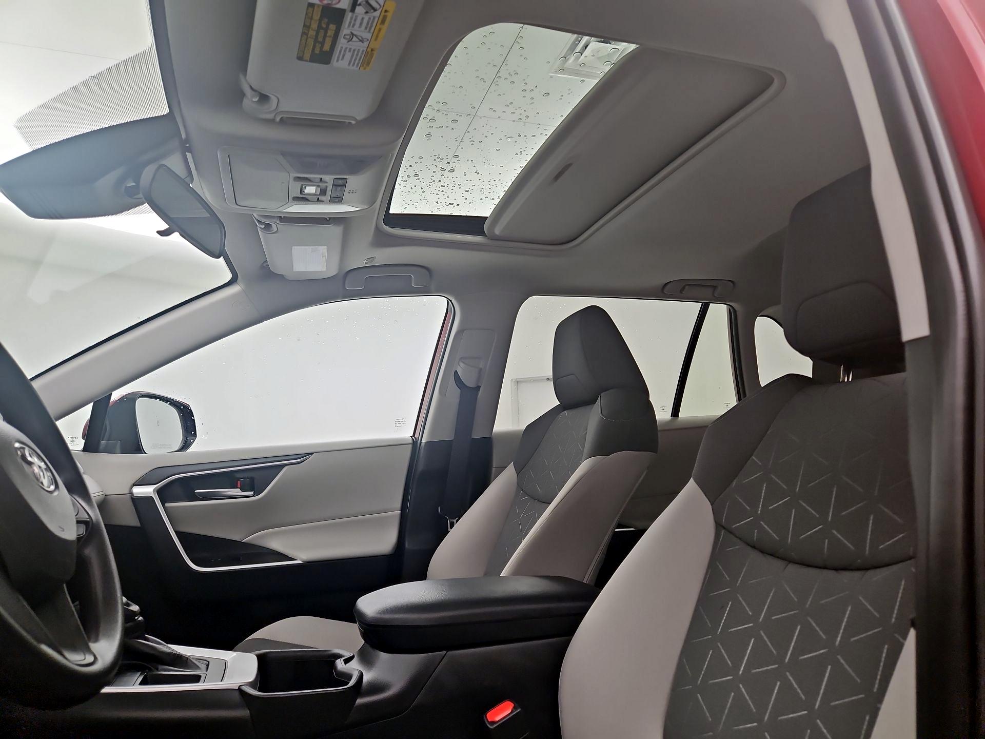 Thumbnail: 2025 Toyota RAV4 - 19