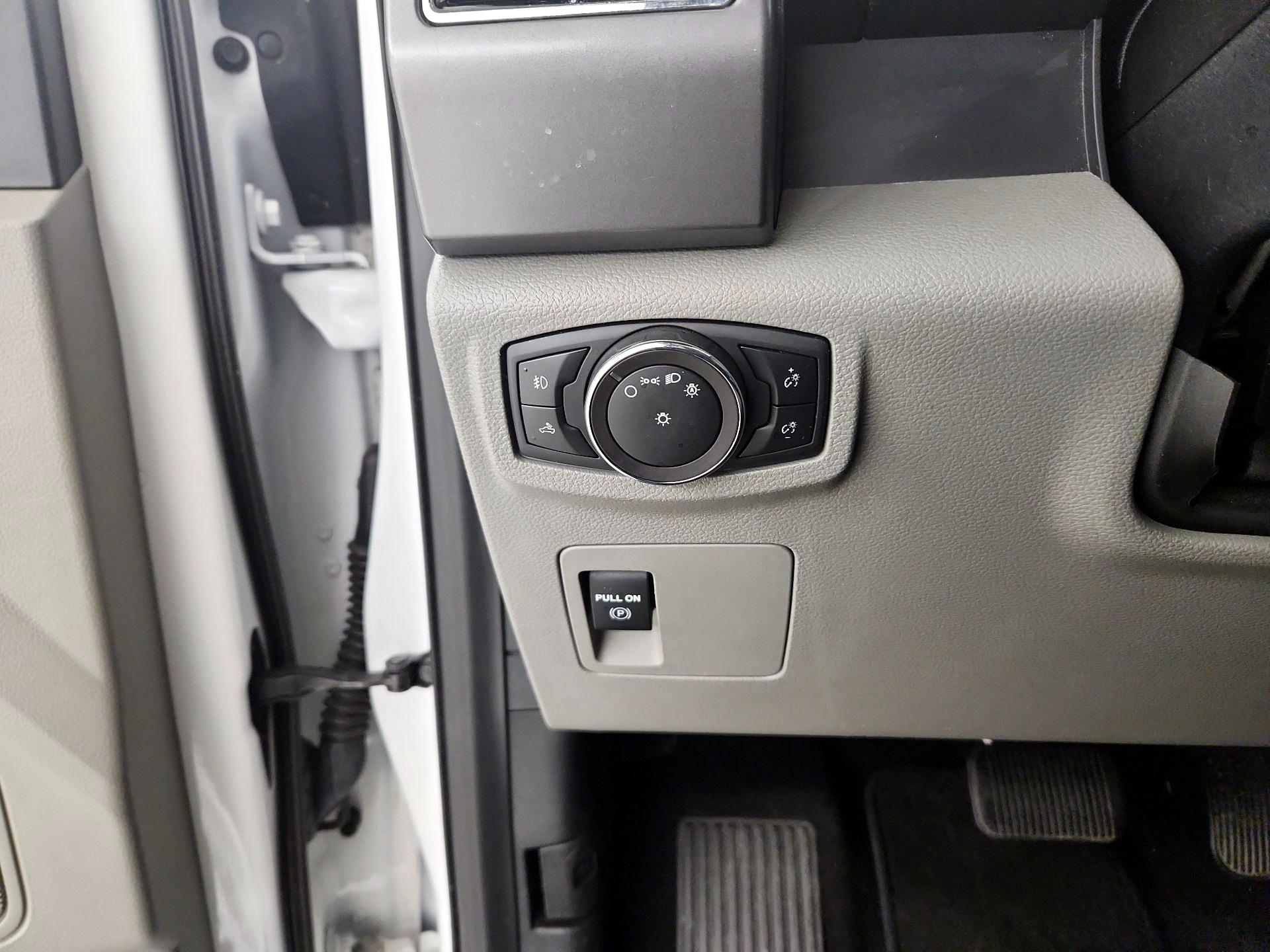 Thumbnail: 2019 Ford F-150 - 11