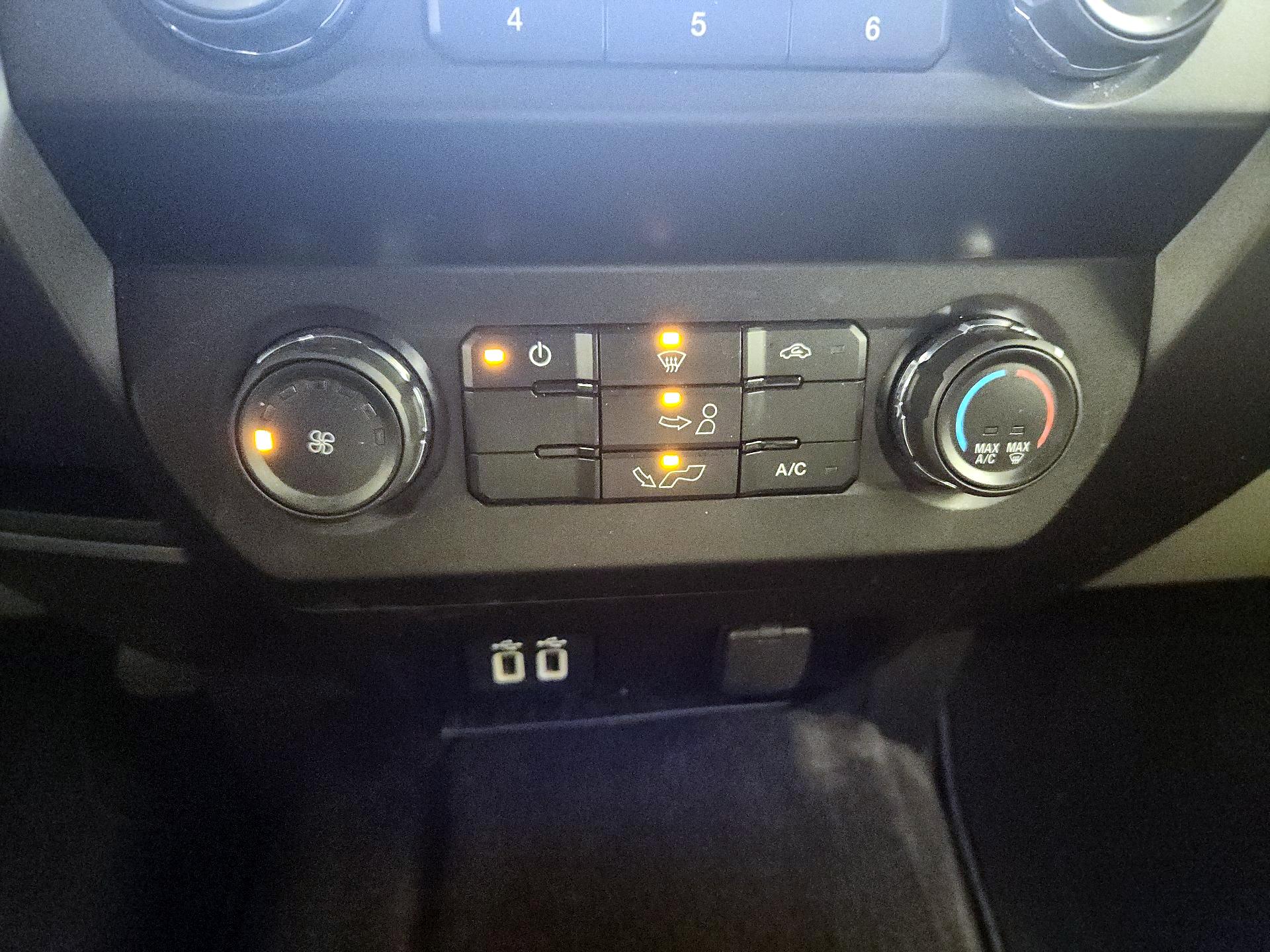 Thumbnail: 2019 Ford F-150 - 14