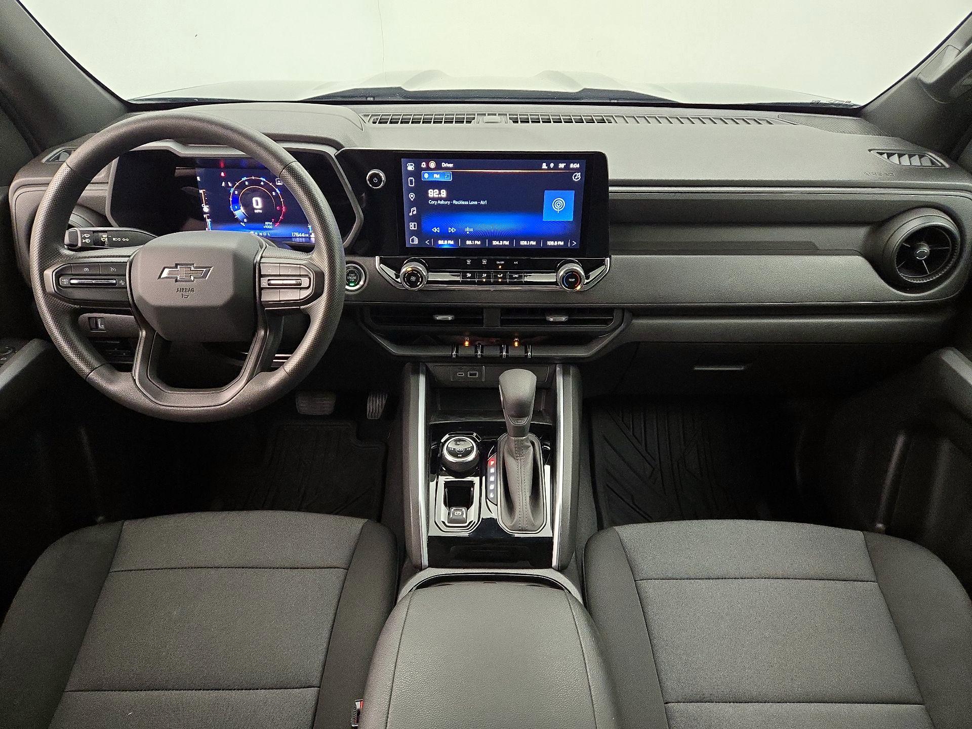 Thumbnail: 2023 Chevrolet Colorado - 9