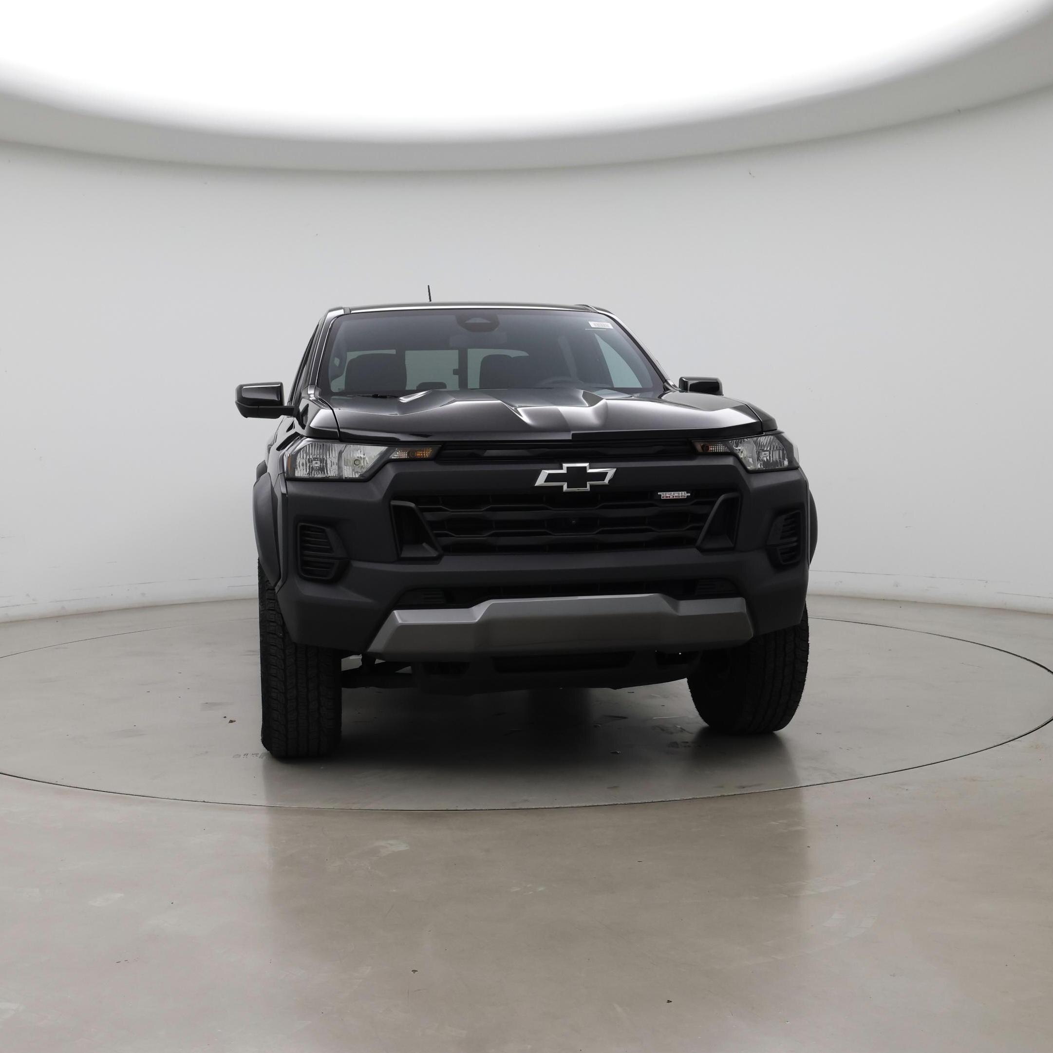 Thumbnail: 2023 Chevrolet Colorado - 5