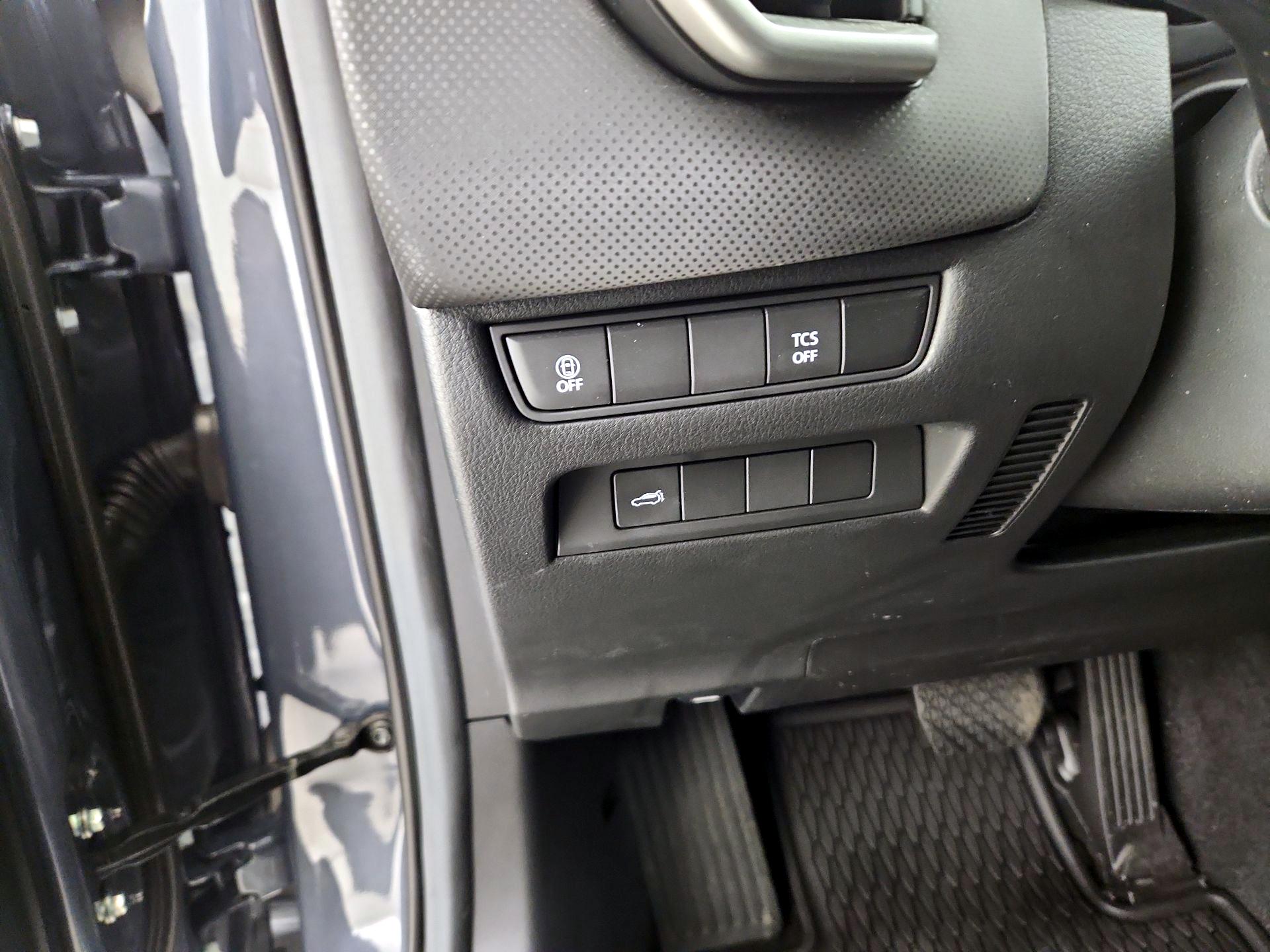 Thumbnail: 2025 Mazda CX-50 - 11