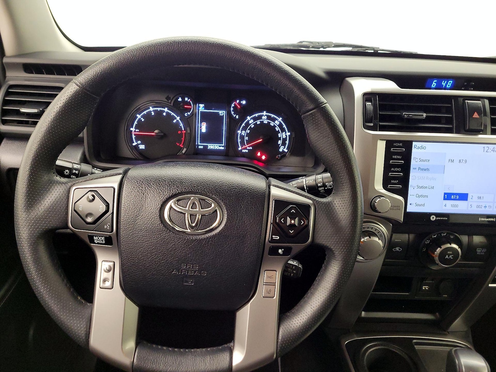 2024 Toyota 4Runner SR5 - Photo 11