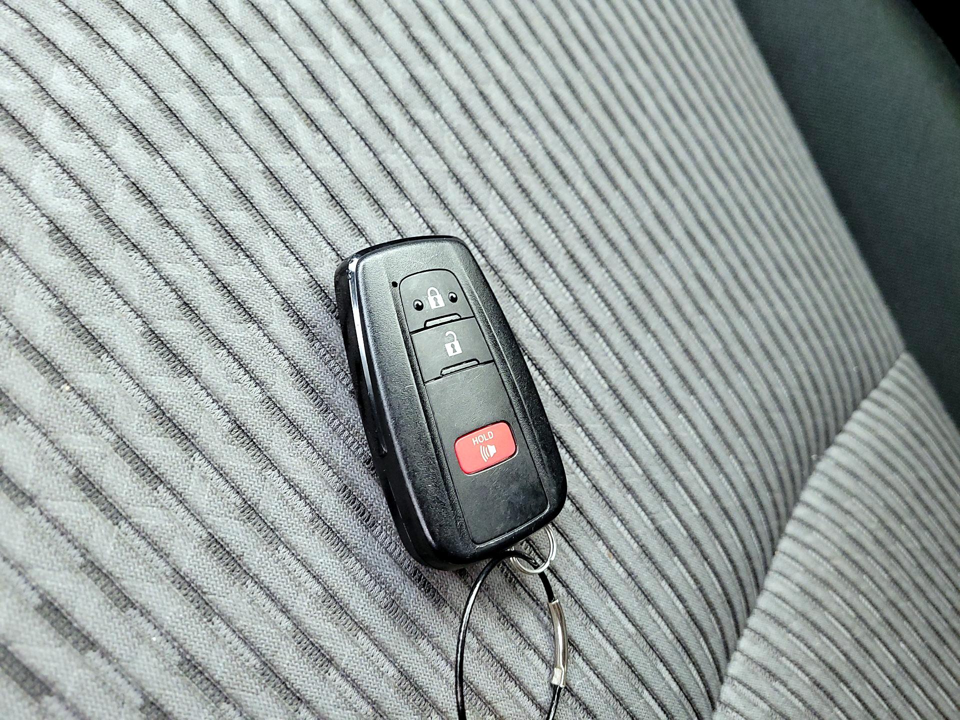 Thumbnail: 2024 Toyota 4Runner - 18