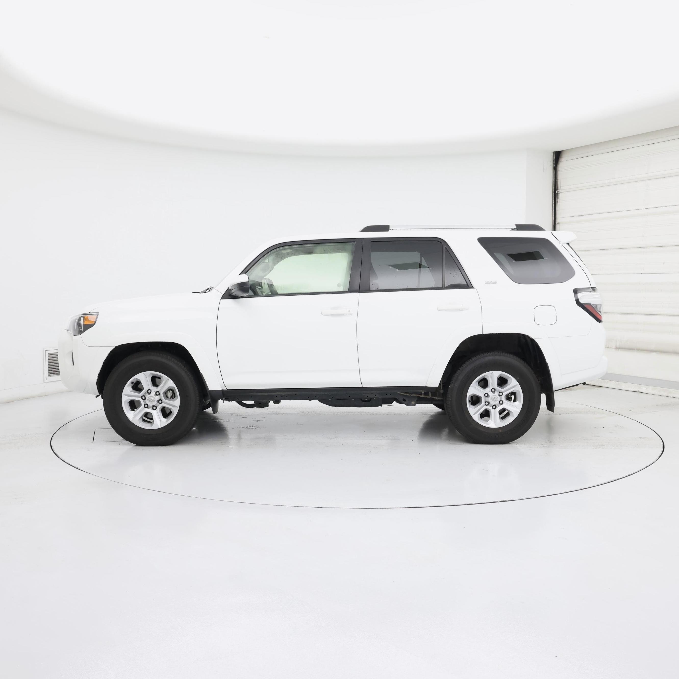 Thumbnail: 2024 Toyota 4Runner - 3