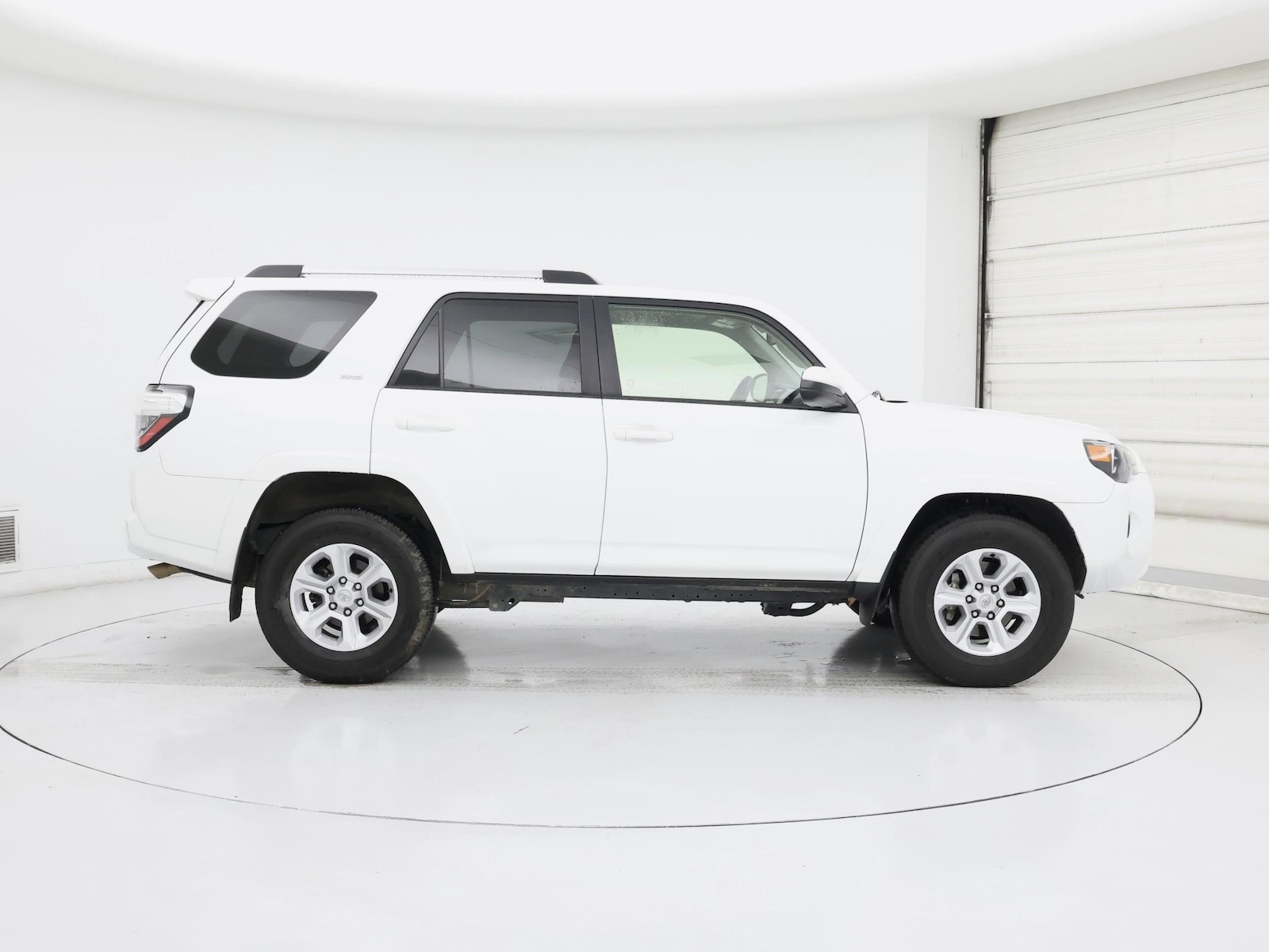 2024 Toyota 4Runner SR5 - Photo 8