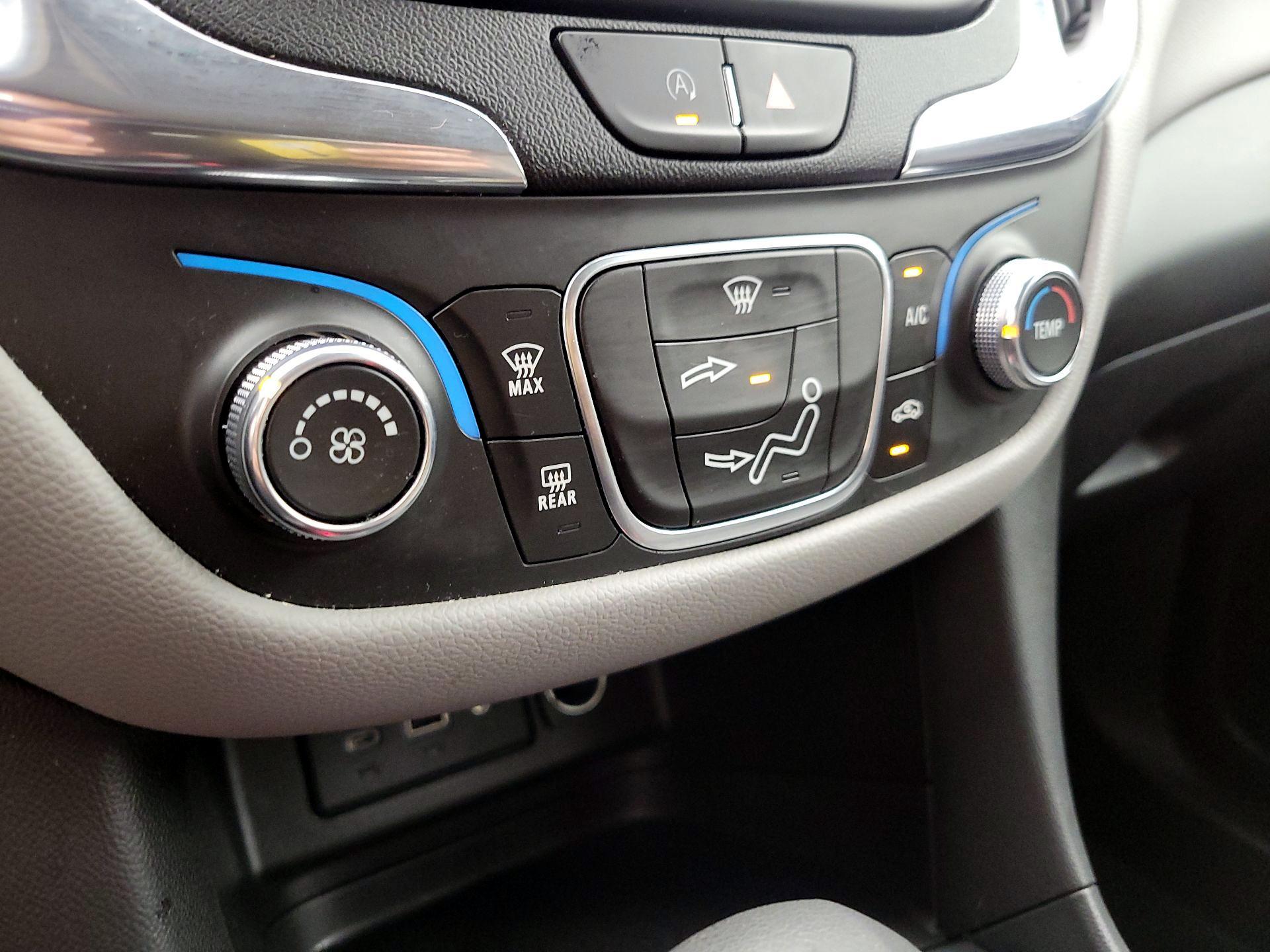 Thumbnail: 2022 Chevrolet Equinox - 14