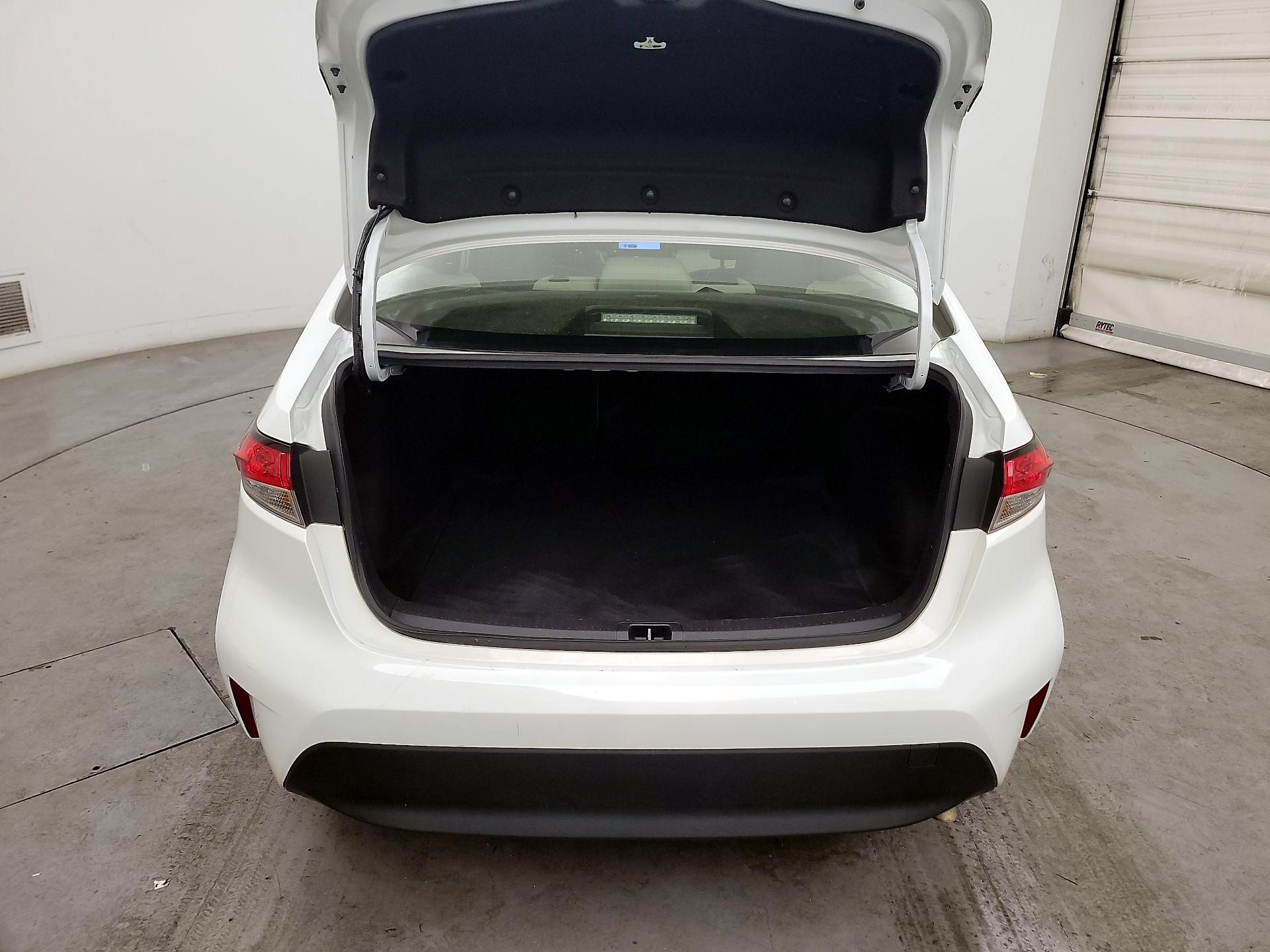 Thumbnail: 2023 Toyota Corolla - 19