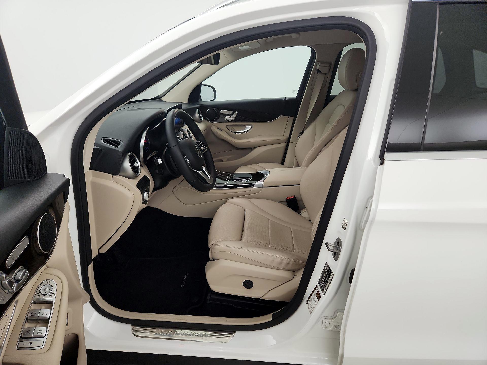 Thumbnail: 2022 Mercedes-Benz GLC - 9