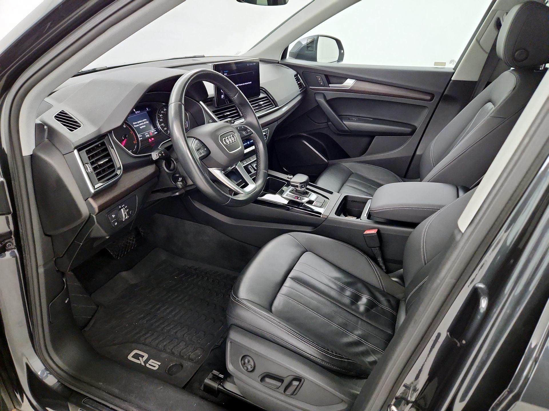 Thumbnail: 2021 Audi Q5 - 9