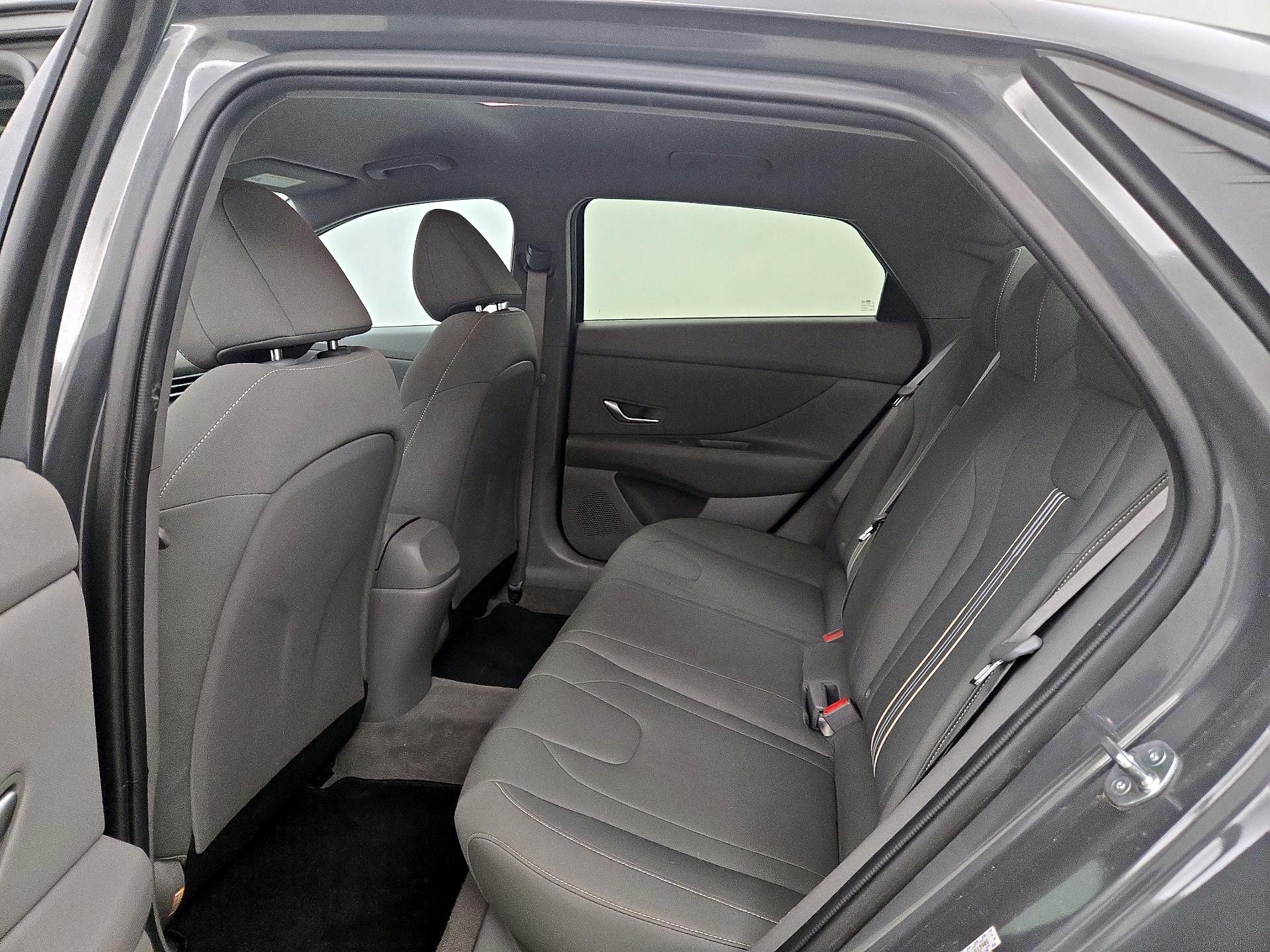 Thumbnail: 2023 Hyundai Elantra - 20