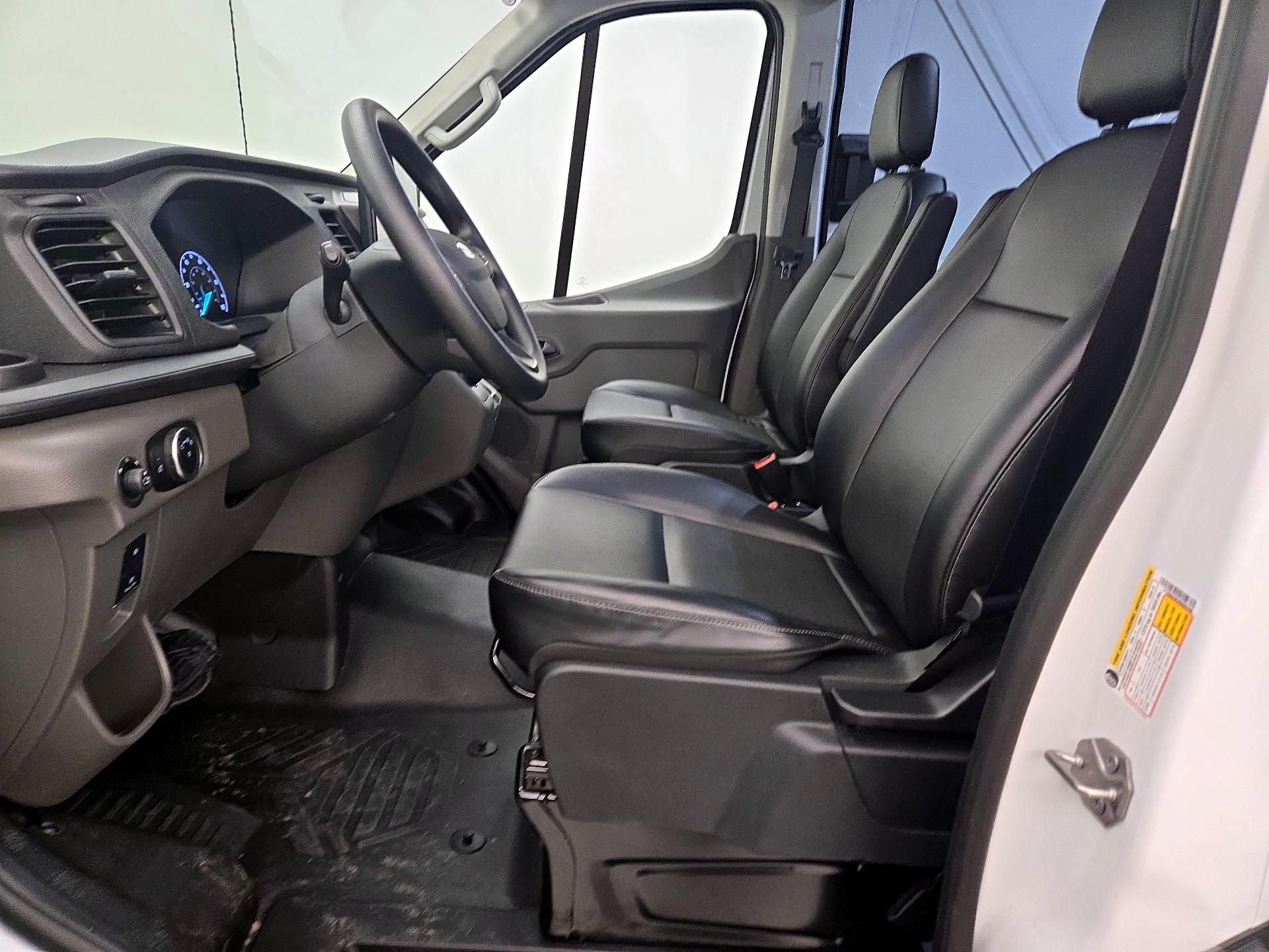 Thumbnail: 2024 Ford Econoline - 11