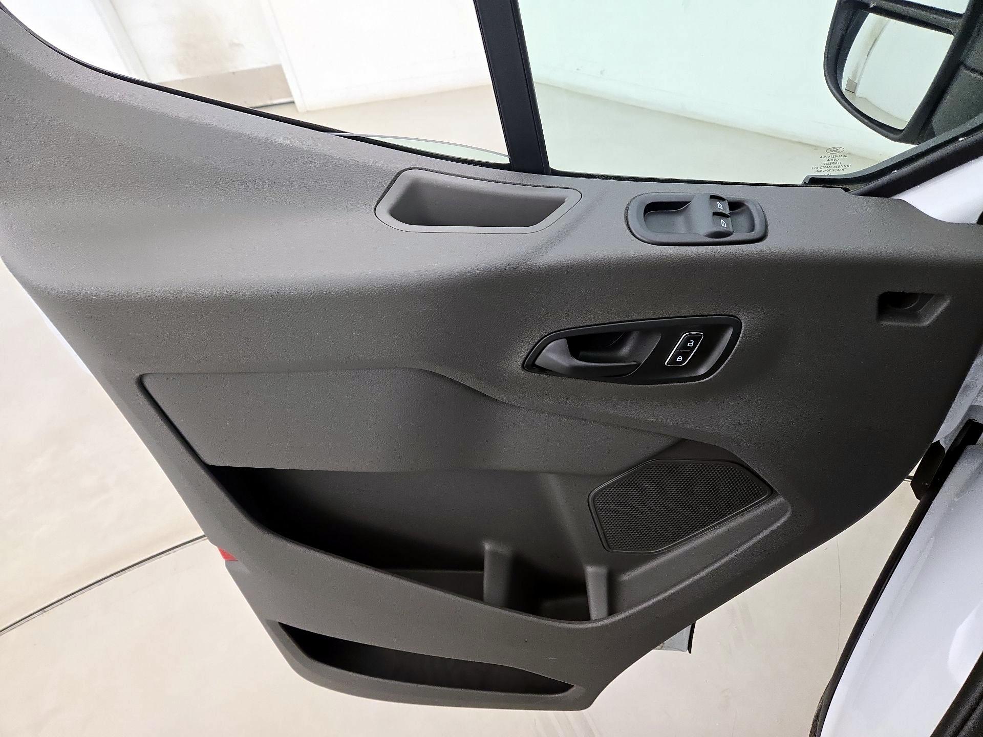 Thumbnail: 2024 Ford Econoline - 12