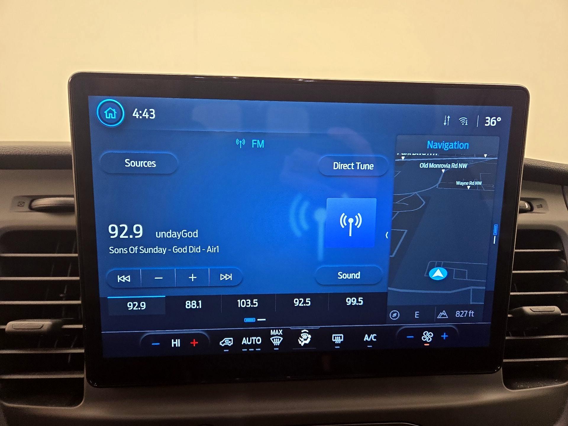 Thumbnail: 2024 Ford Econoline - 16