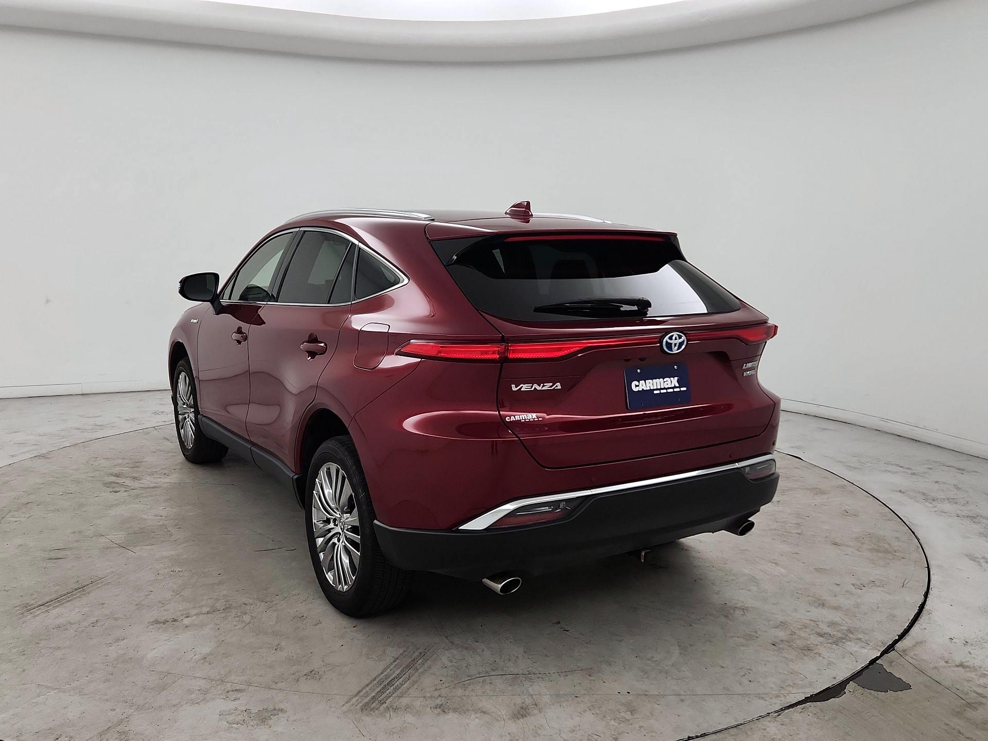 Thumbnail: 2021 Toyota Venza - 7