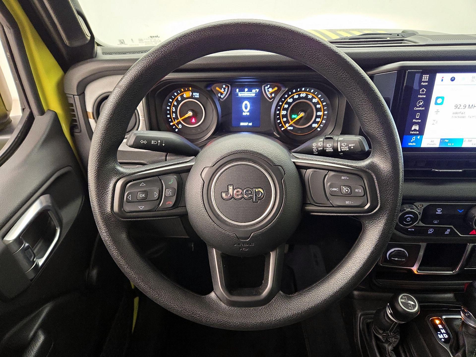 Thumbnail: 2024 Jeep Wrangler - 10