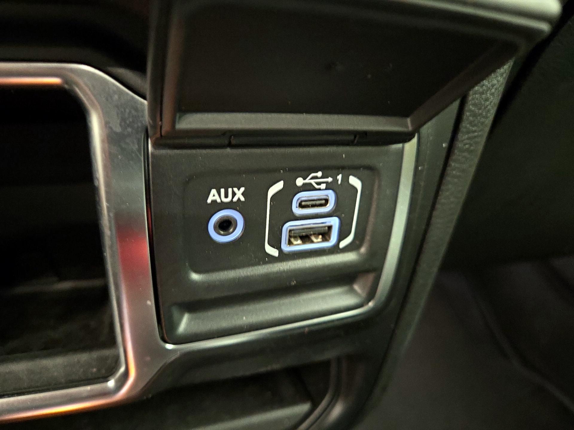 Thumbnail: 2024 Jeep Wrangler - 18