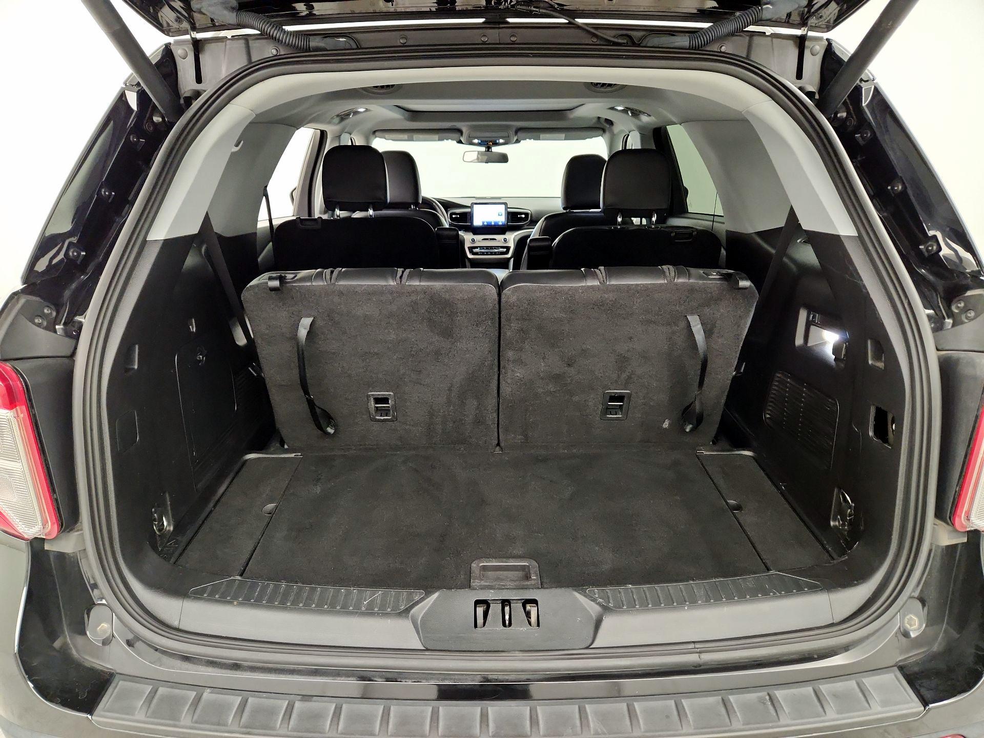 Thumbnail: 2021 Ford Explorer - 20