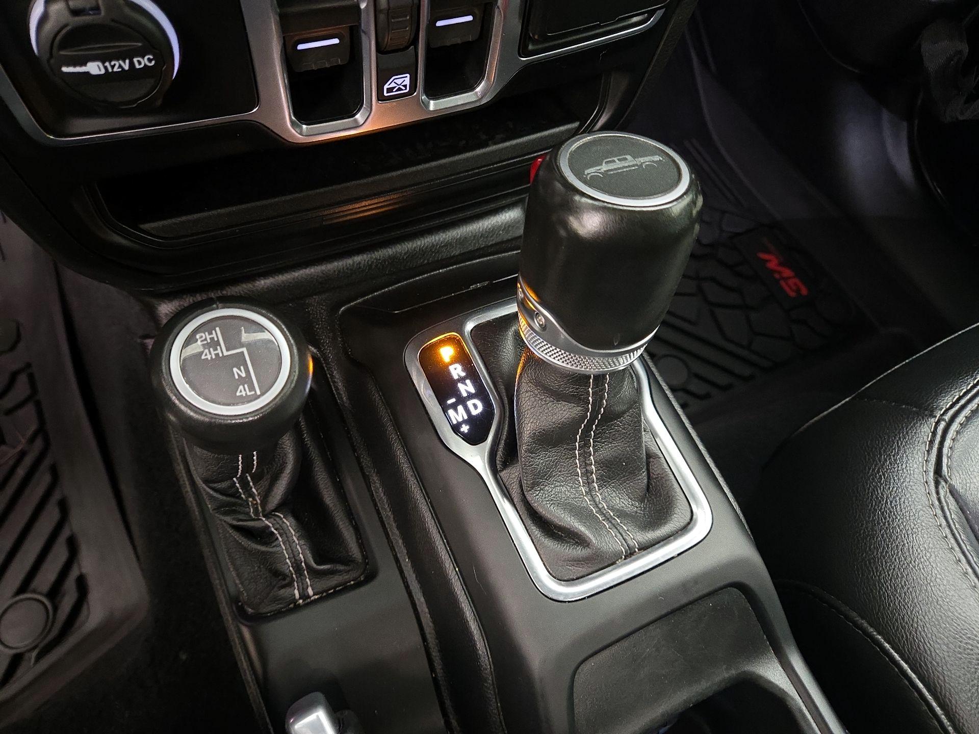 Thumbnail: 2020 Jeep Gladiator - 18