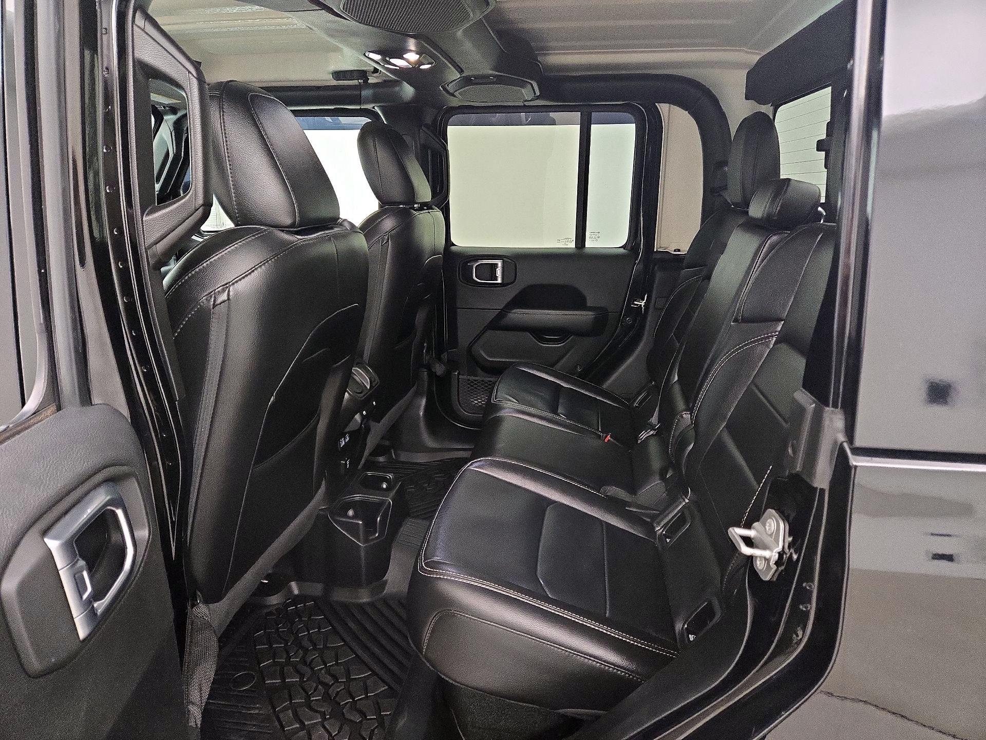 Thumbnail: 2020 Jeep Gladiator - 20