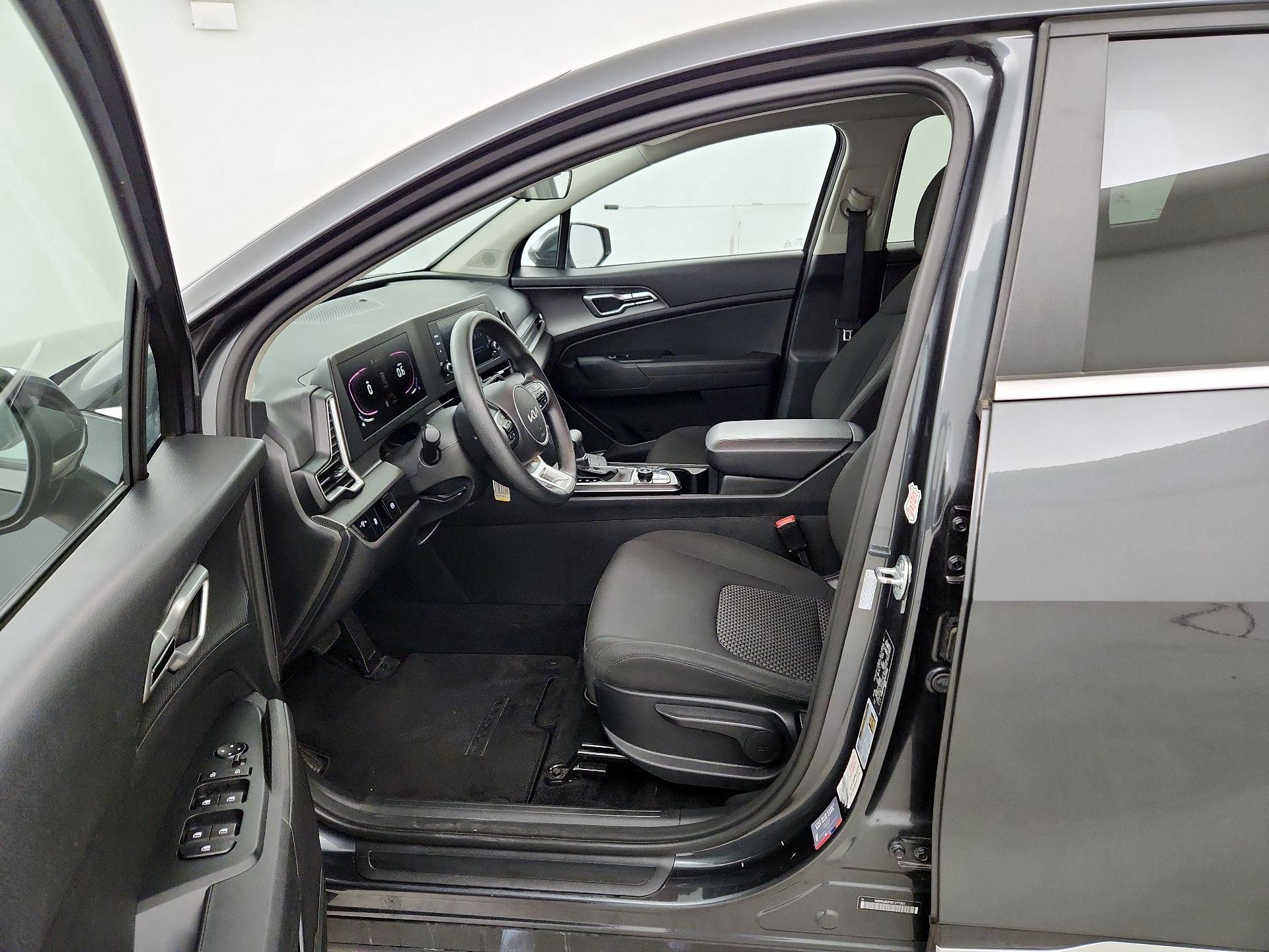 Thumbnail: 2024 Kia Sportage - 9