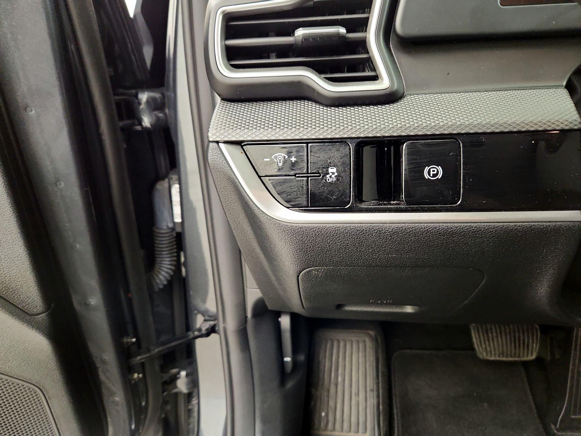 Thumbnail: 2024 Kia Sportage - 11