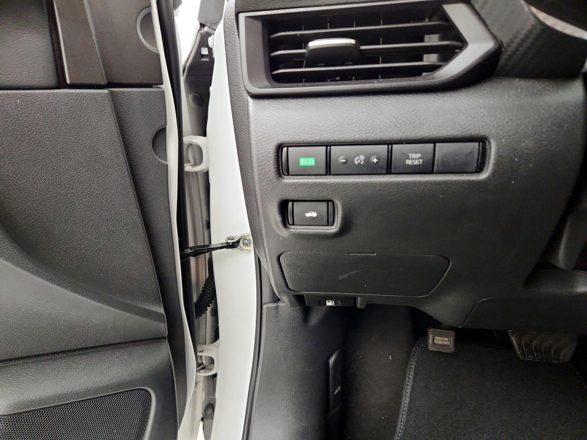 Thumbnail: 2023 Nissan Sentra - 11