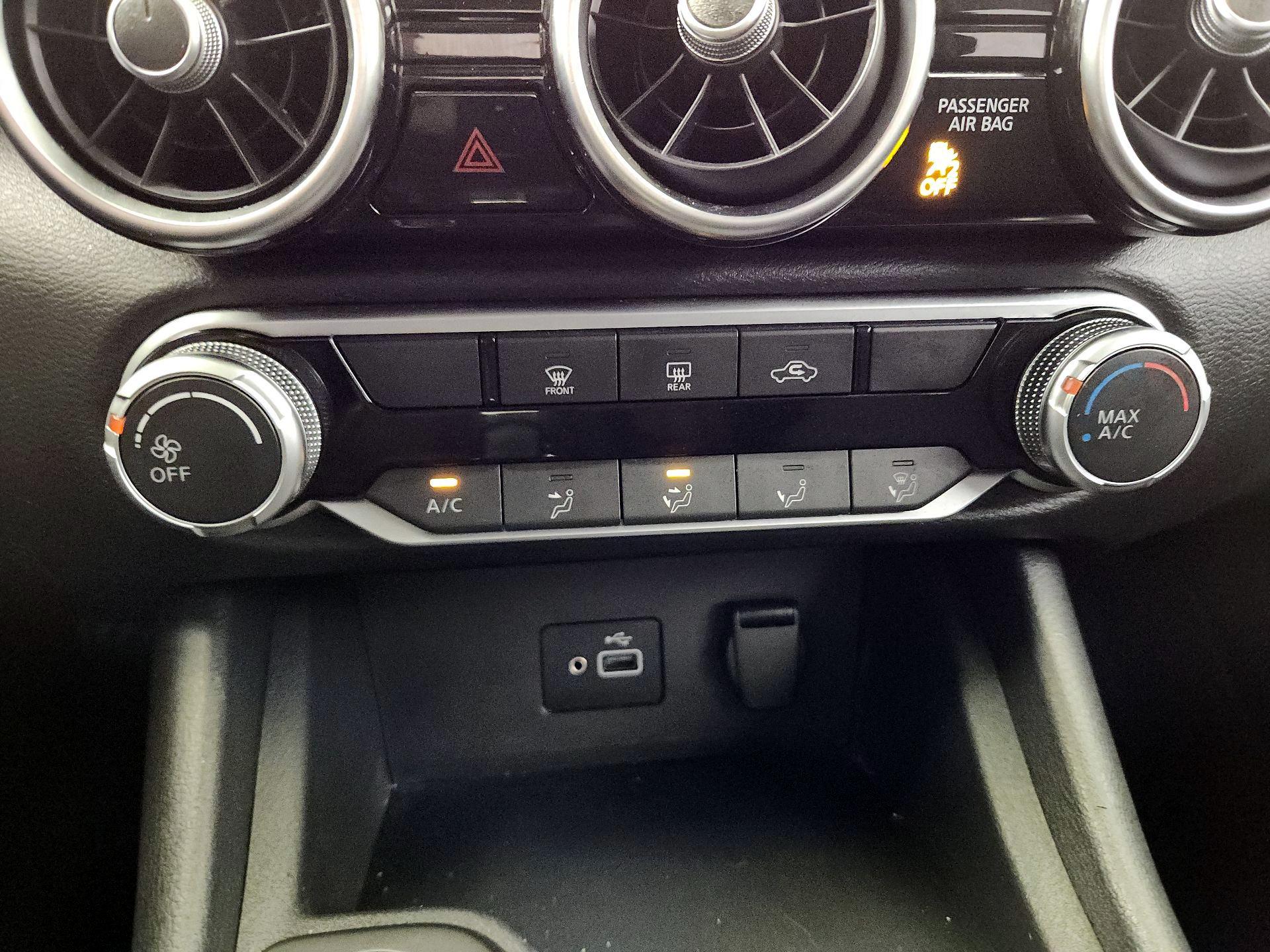 Thumbnail: 2023 Nissan Sentra - 14