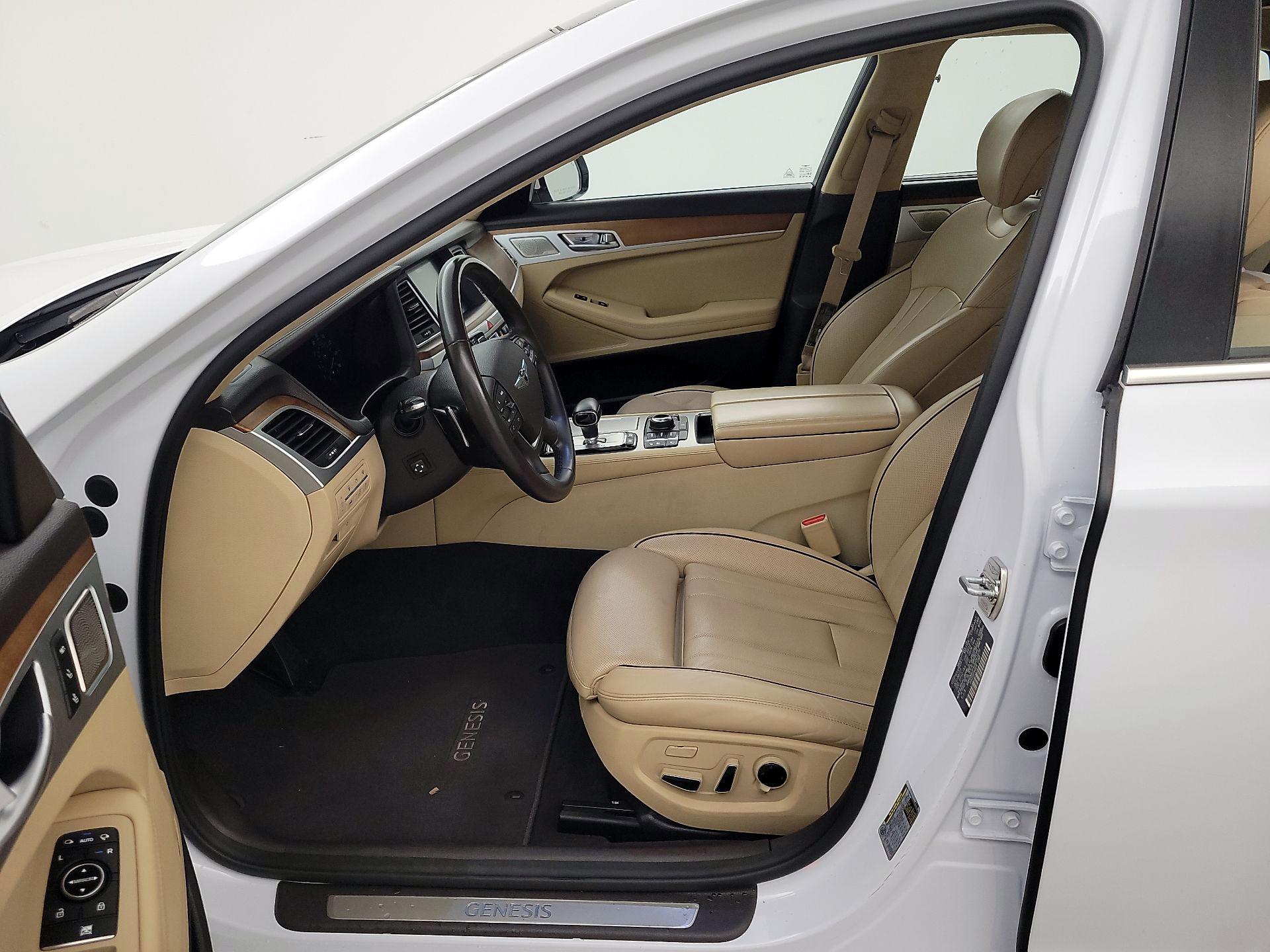 Thumbnail: 2018 Genesis G80 - 11