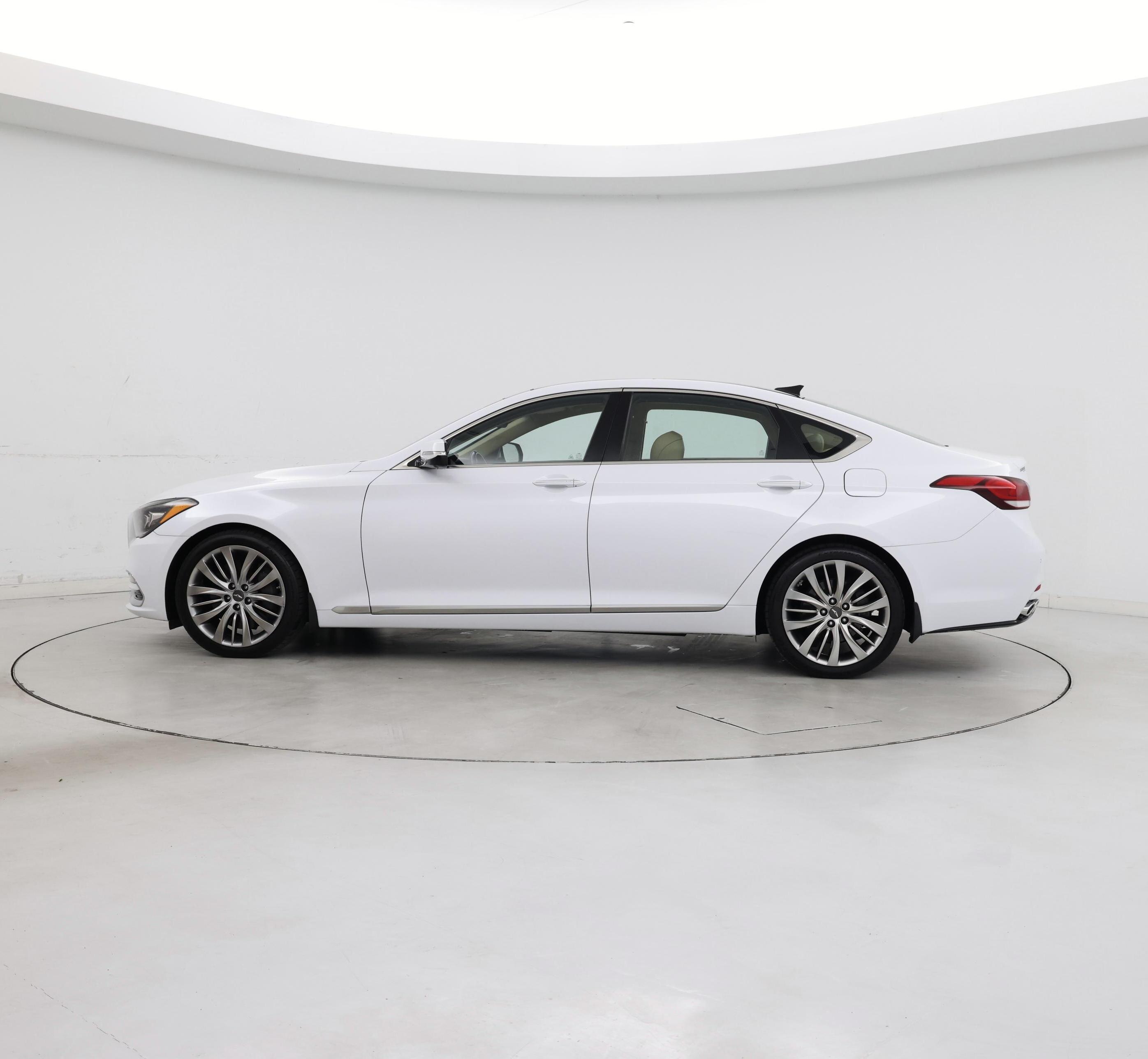 Thumbnail: 2018 Genesis G80 - 3