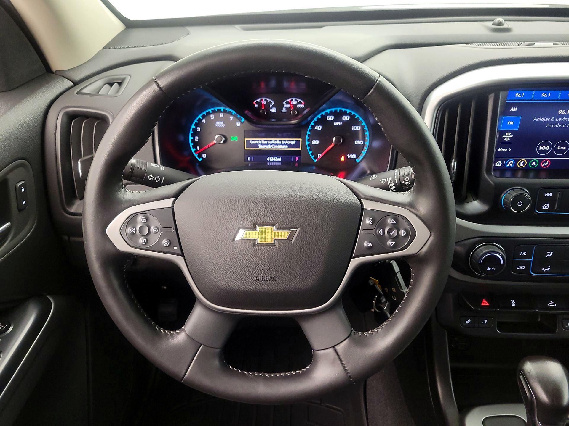 Thumbnail: 2022 Chevrolet Colorado - 10