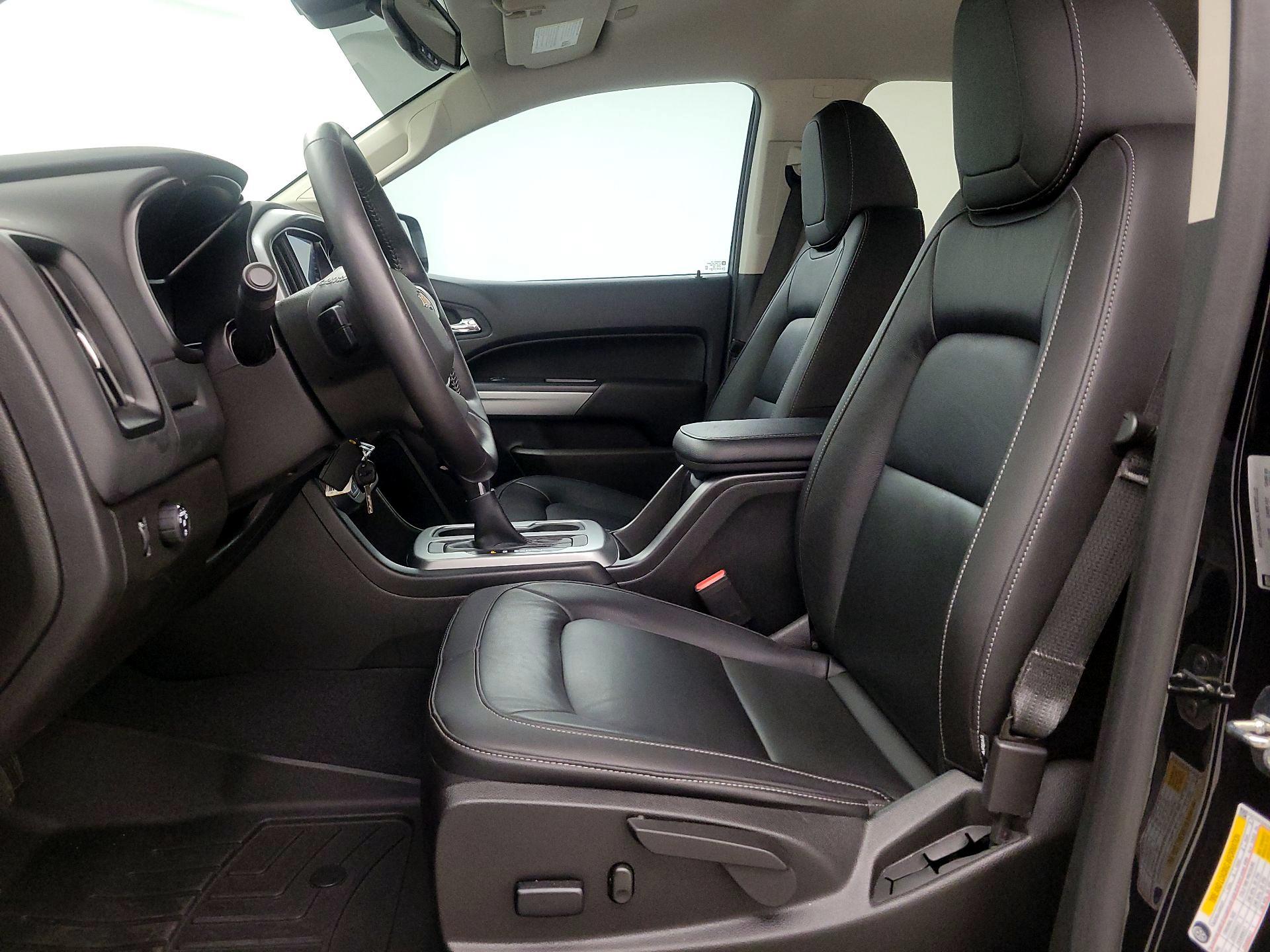 Thumbnail: 2022 Chevrolet Colorado - 11