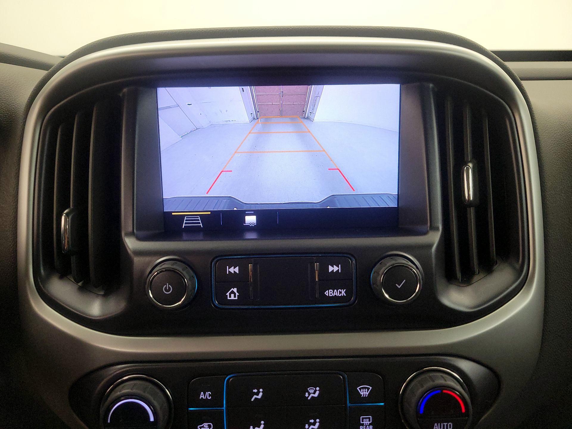 Thumbnail: 2022 Chevrolet Colorado - 14