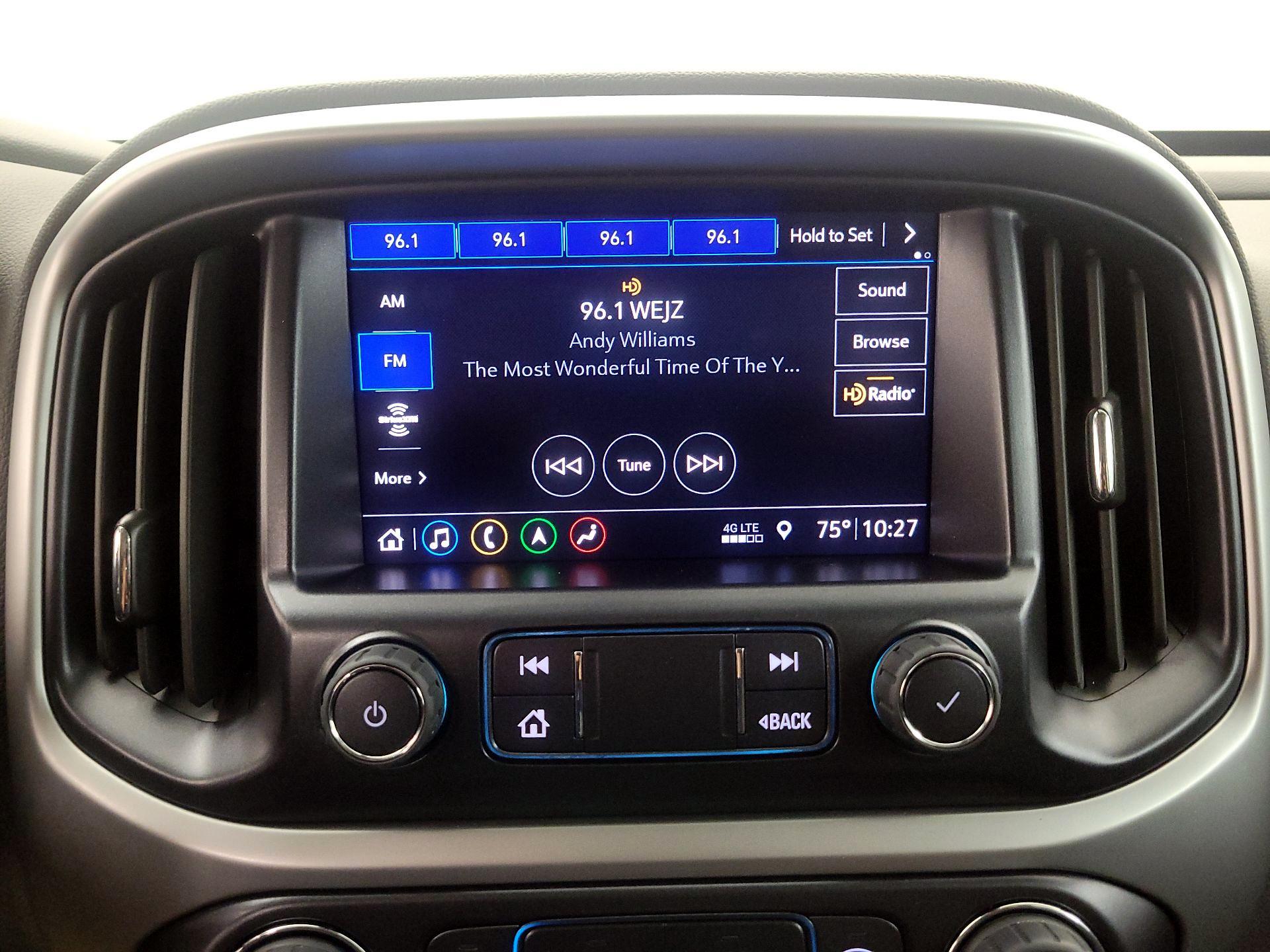 Thumbnail: 2022 Chevrolet Colorado - 15